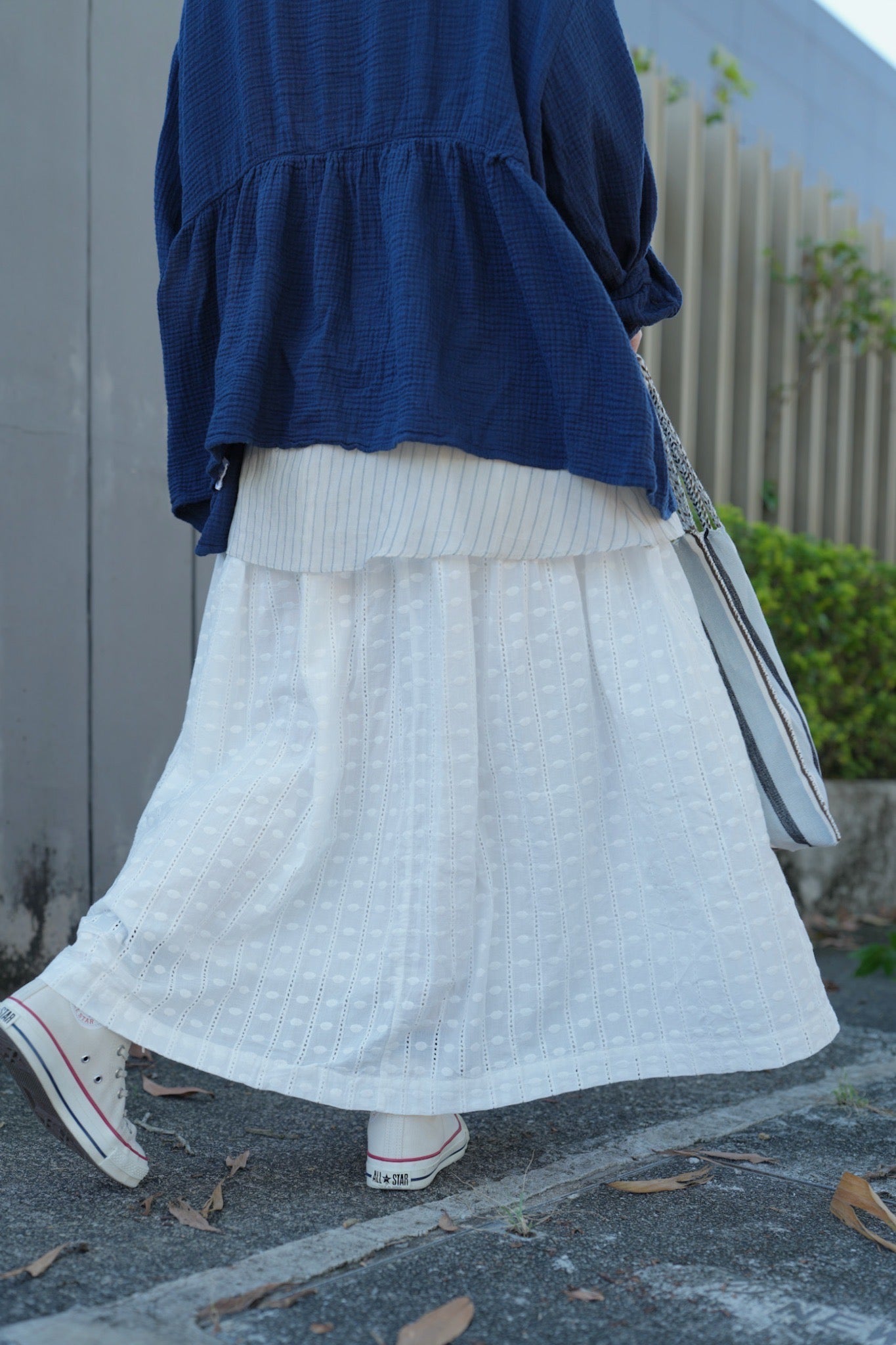 CA906 LADDER LACE SKIRT