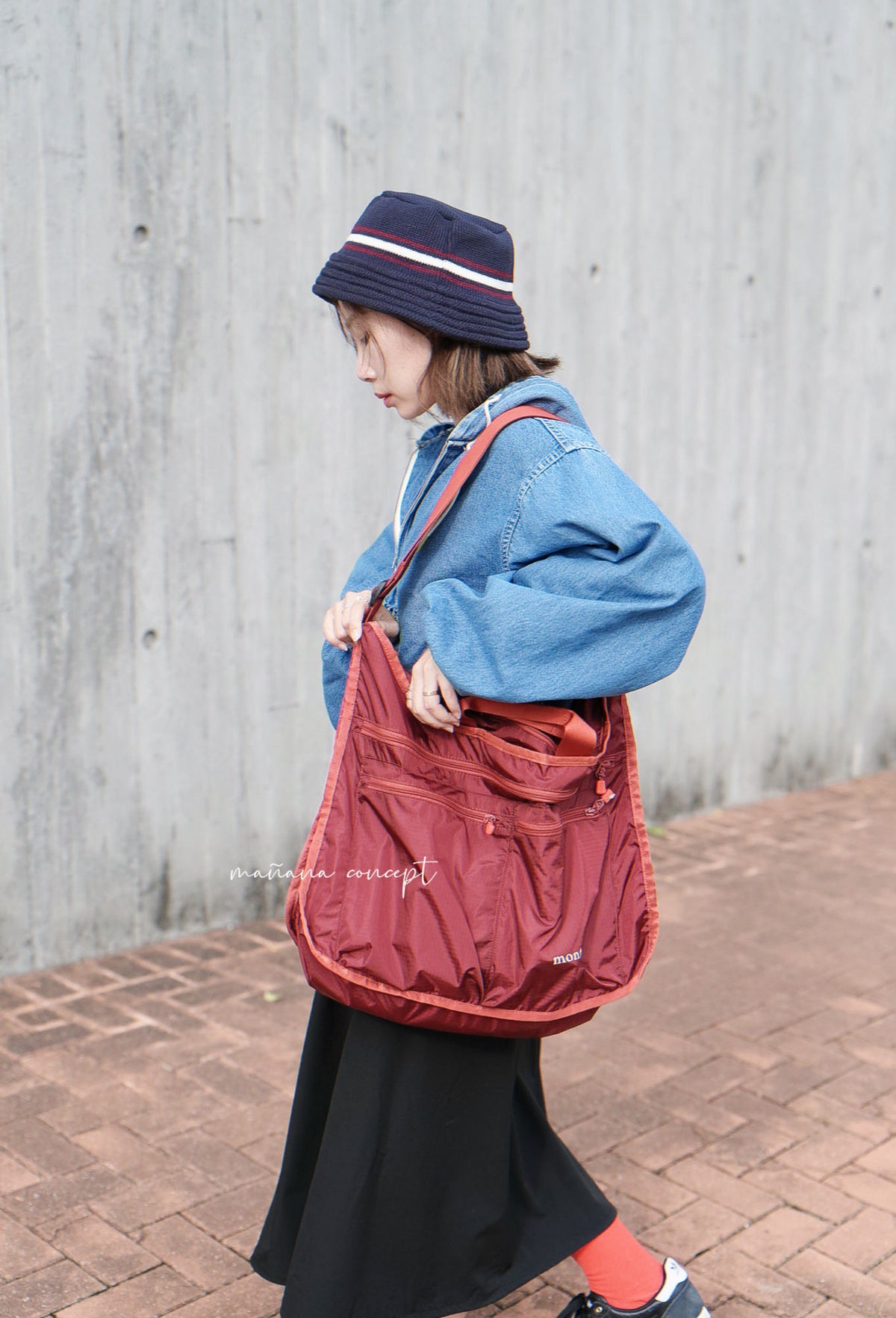 MONT-BELL LIGHT WEIGHT SHOULDER BAG 14L / 13L / 23L