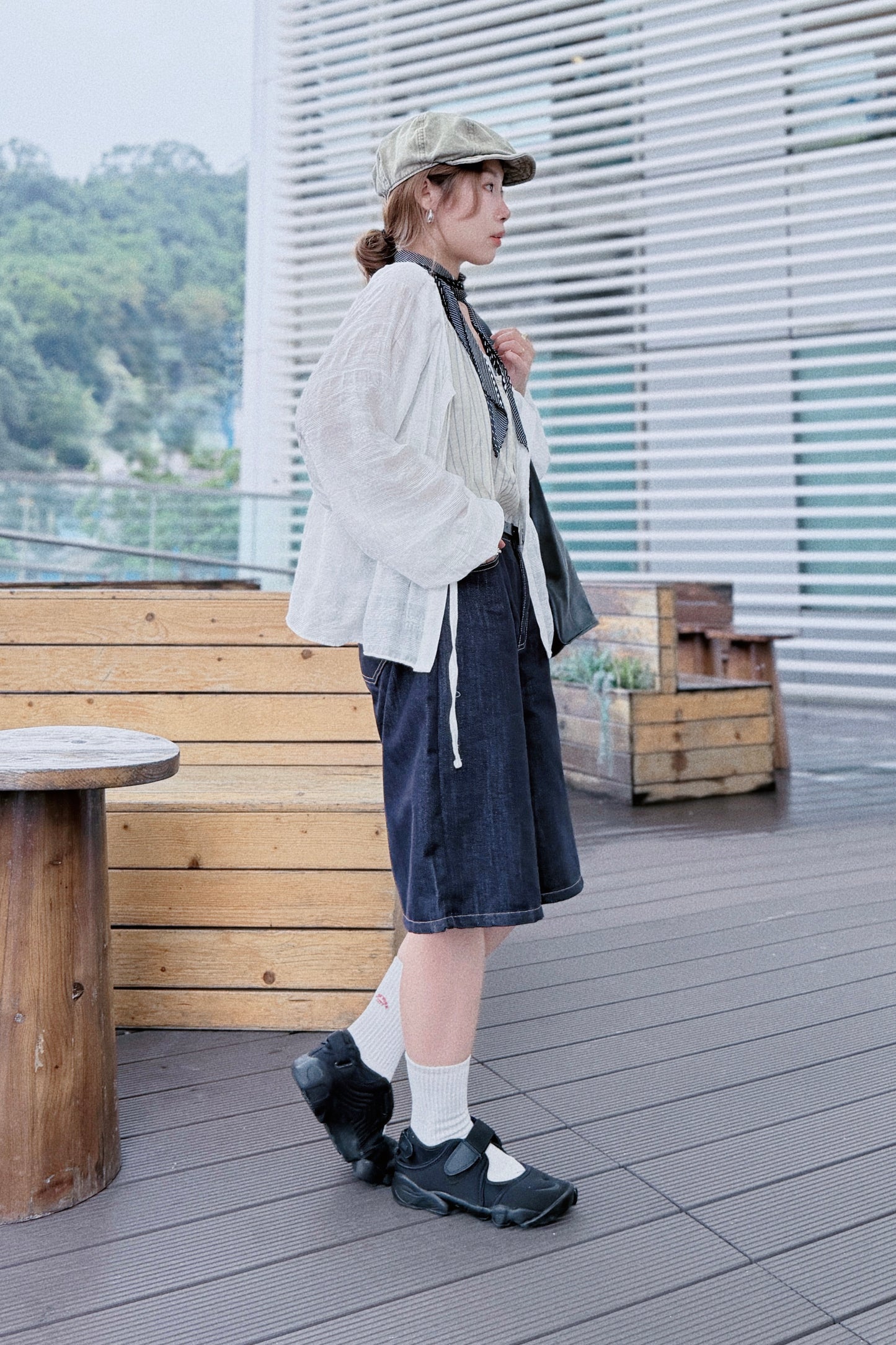 MZ844 / NON FADE BERMUDA DENIM SHORTS