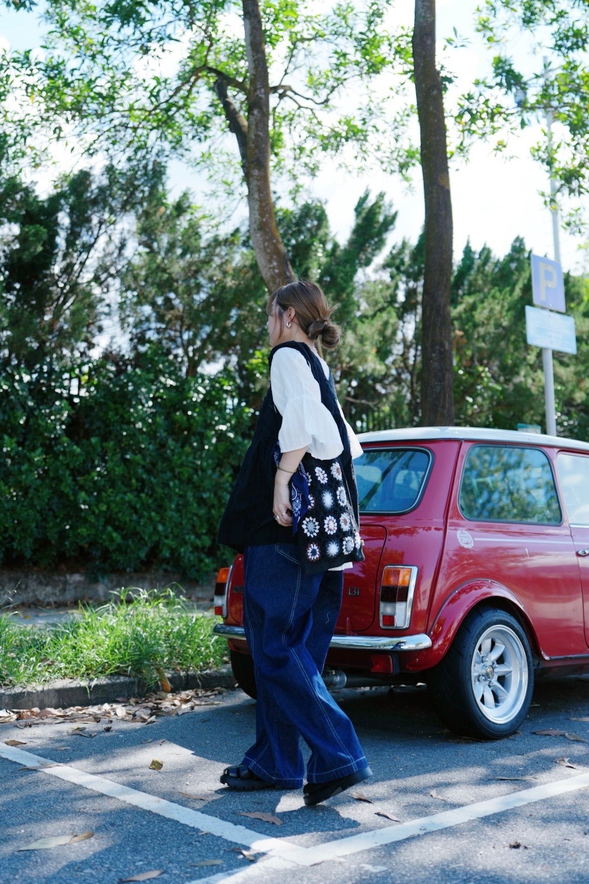CA913 / STITCHED STRIPE DENIM JEANS