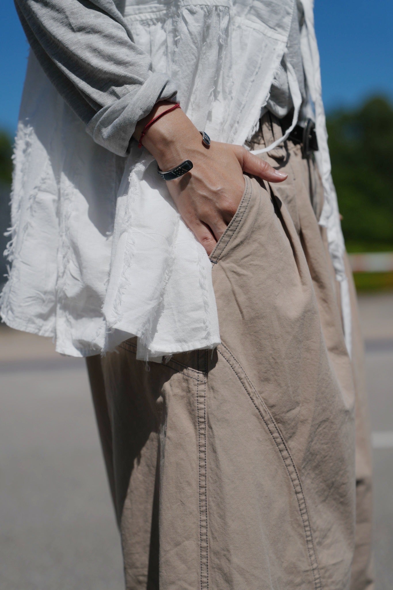 CA914 3D STITCHED CARGO PANTS