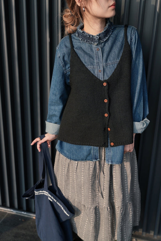 MZ948 RUFFLED COLLAR NECK DENIM SHIRT