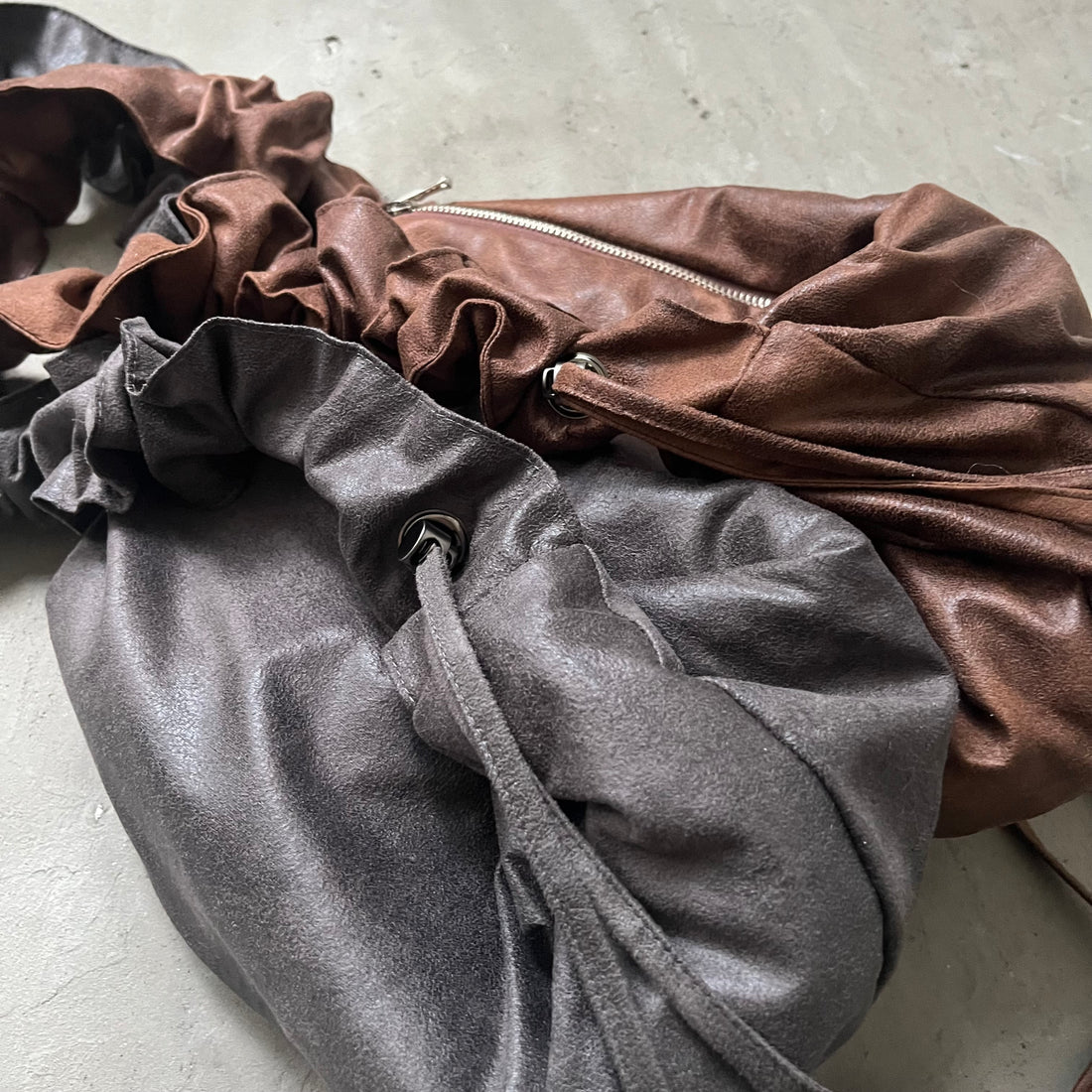 MZ820 RUCHED SUEDE HOBO BAG