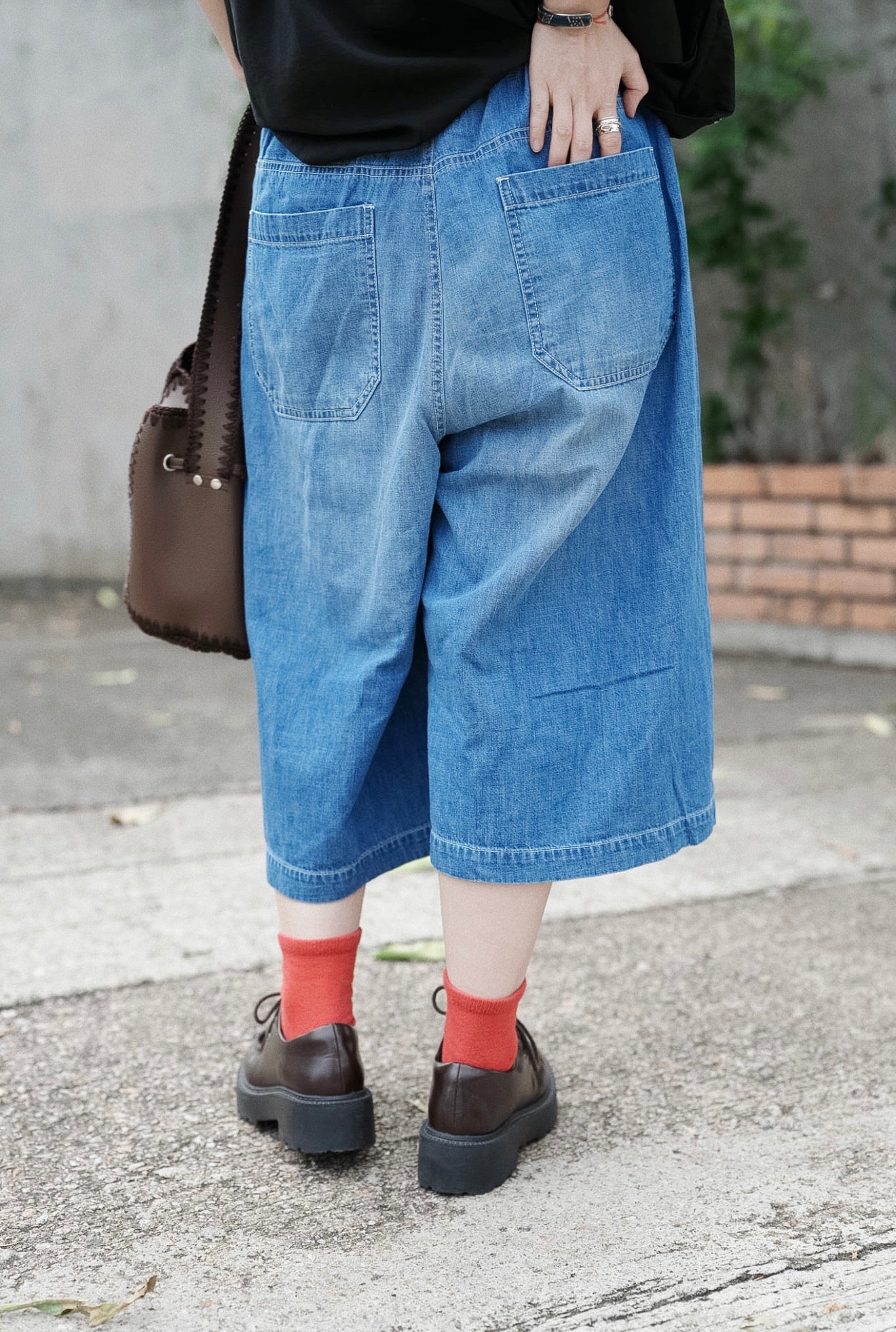CB123 LIGHT WEIGHT RELAXED FIT BERMUDA SHORTS