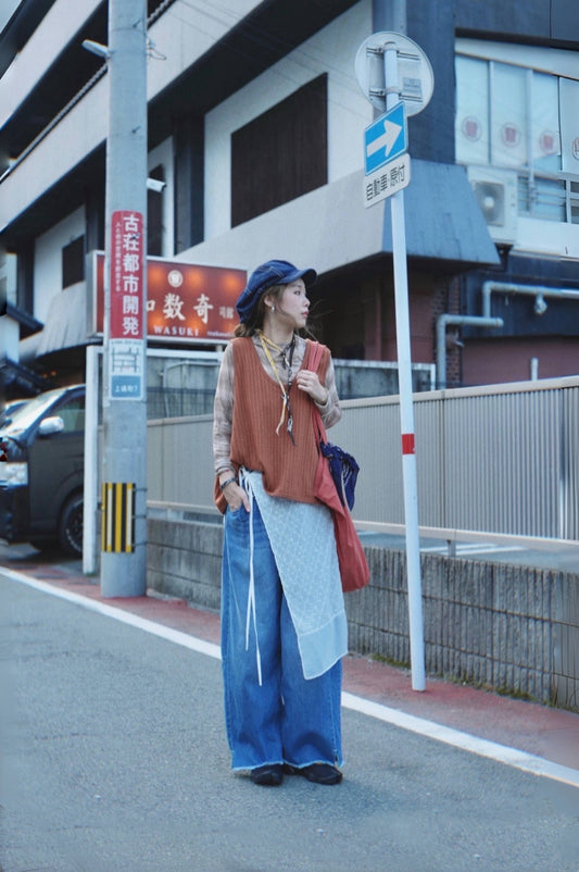 CA908 WASHED DENIM JEANS WITH BELT