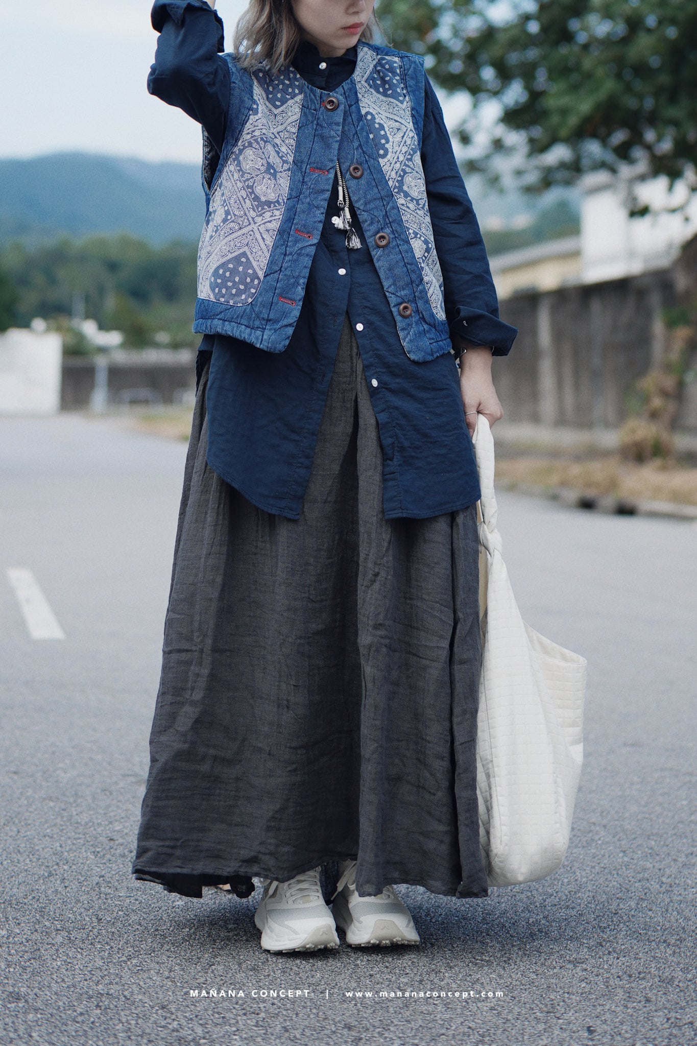 MZ542 RUFFLE NECK GAUZE SHIRT