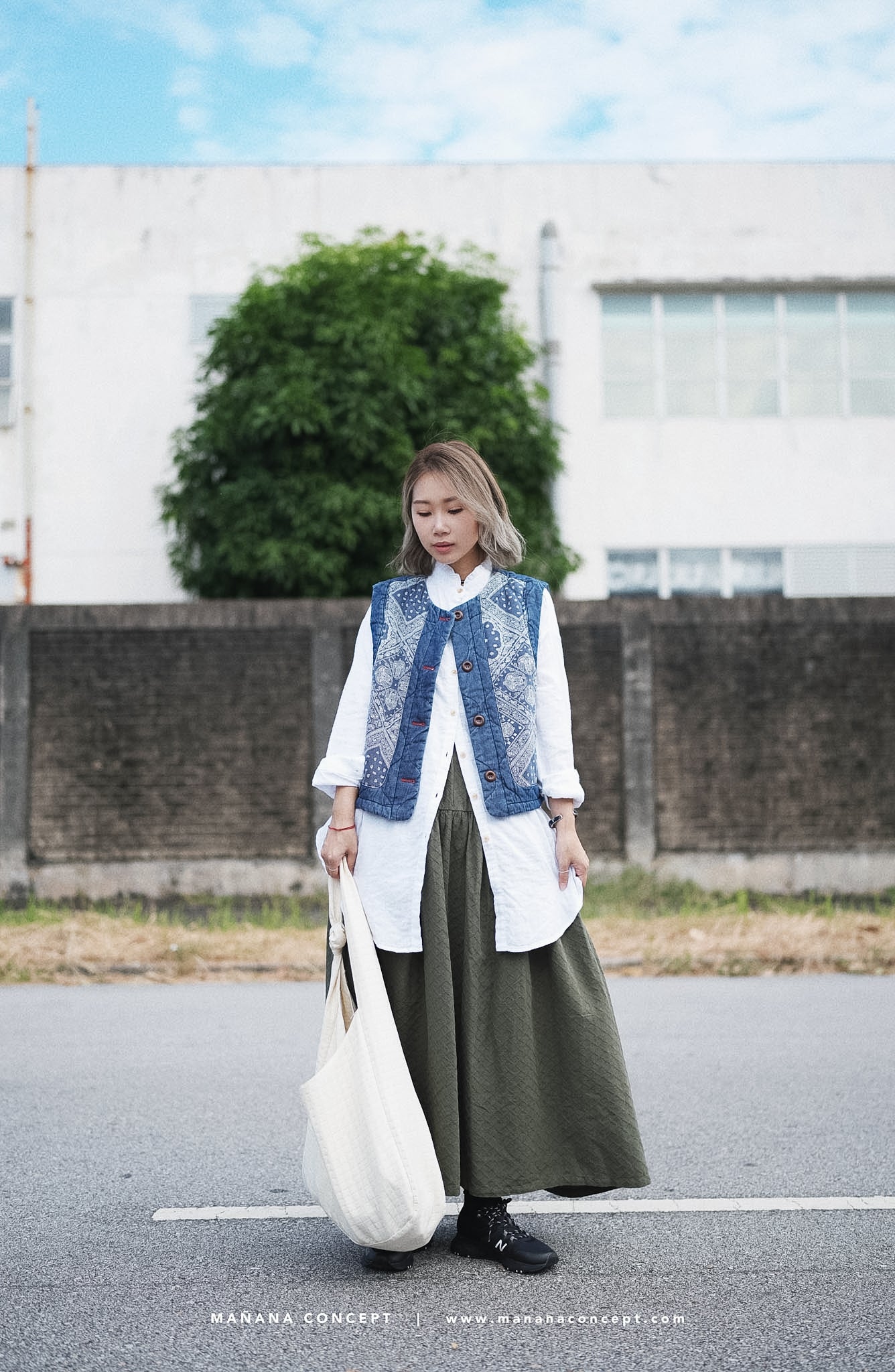 MZ542 RUFFLE NECK GAUZE SHIRT