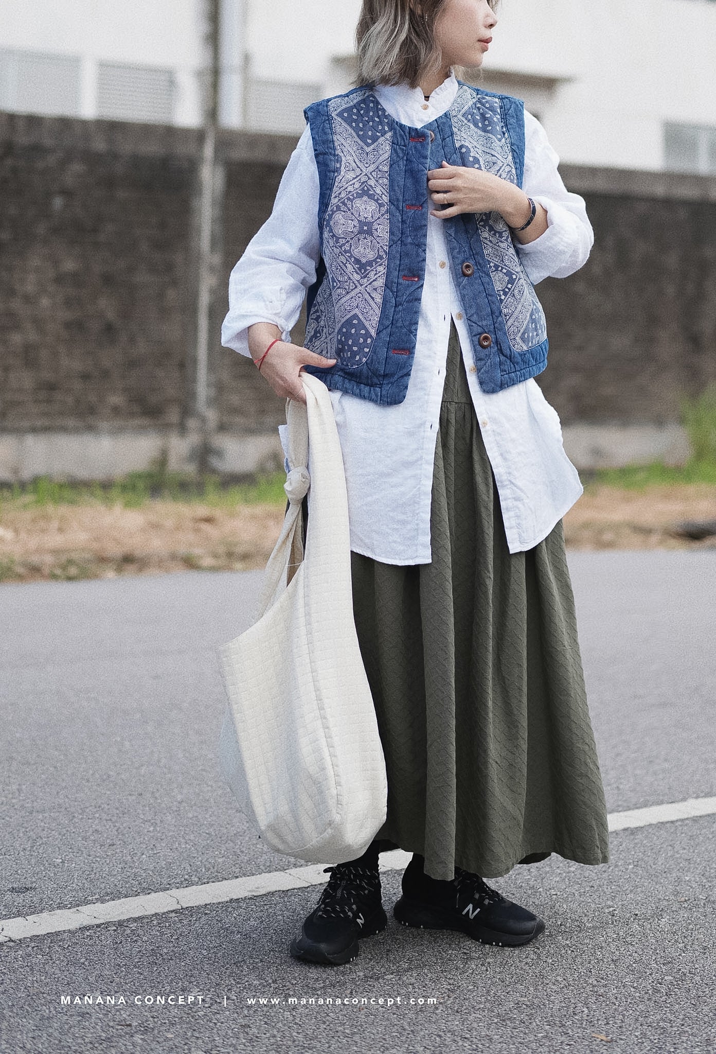 MZ542 RUFFLE NECK GAUZE SHIRT