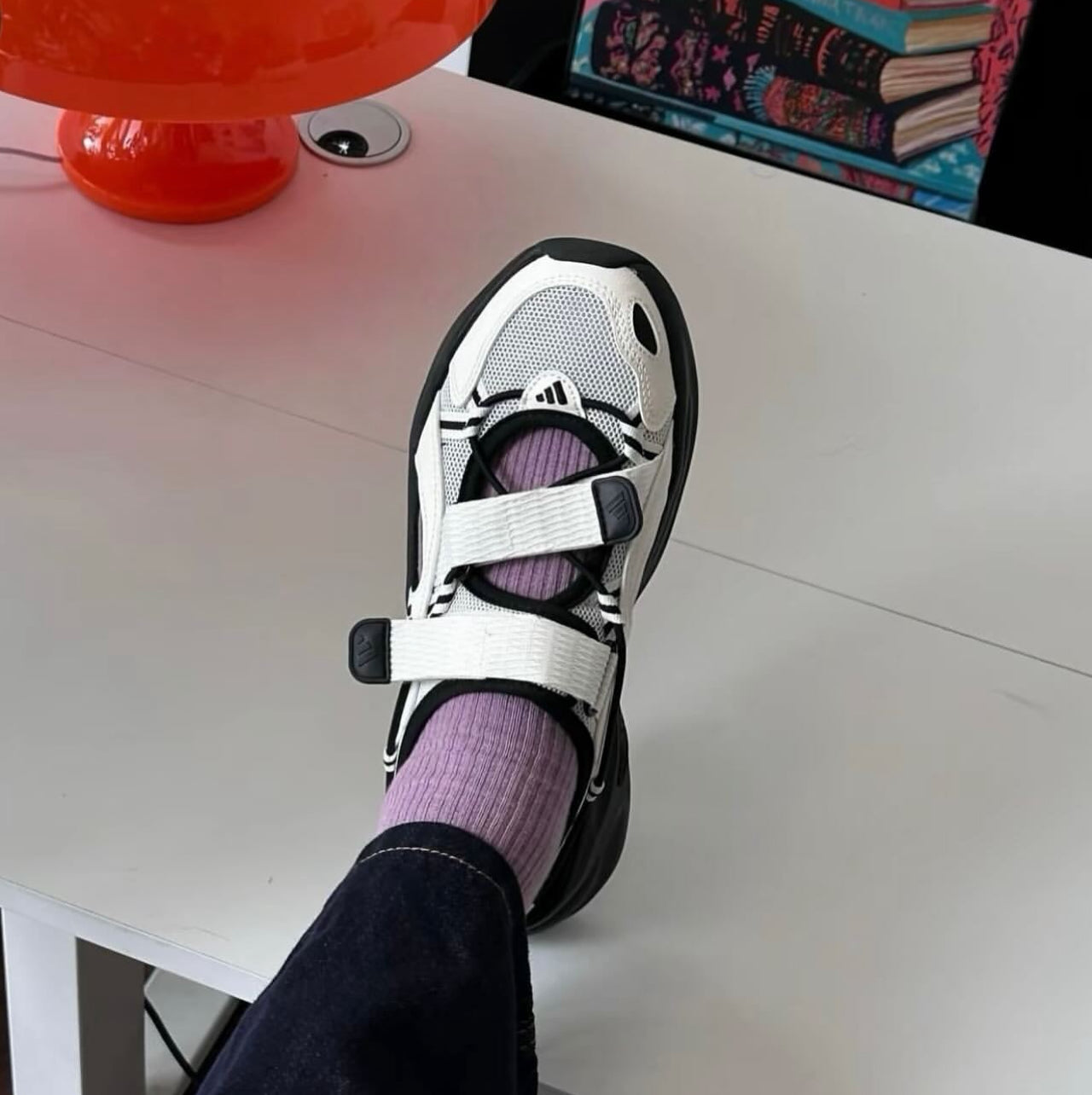 ADIDAS OZWAVE SANDALS