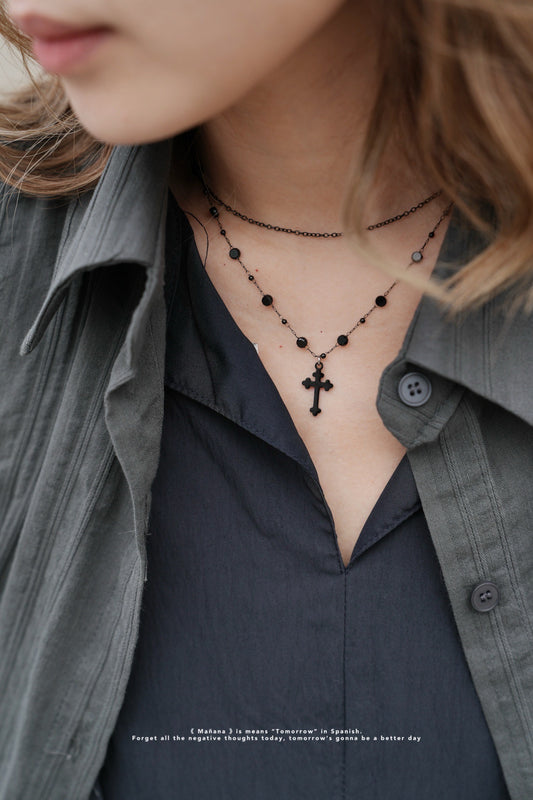 MZ634 DOUBLE LAYERED CROSS NECKLACE