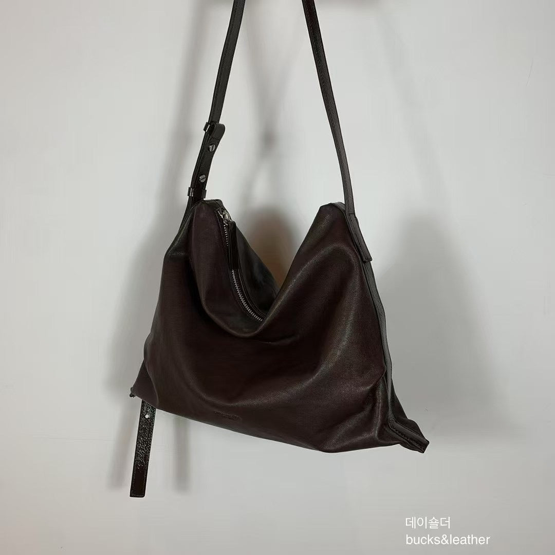 MZ764 ITALIAN LAMBSKIN HANDMADE SHOULDER BAG