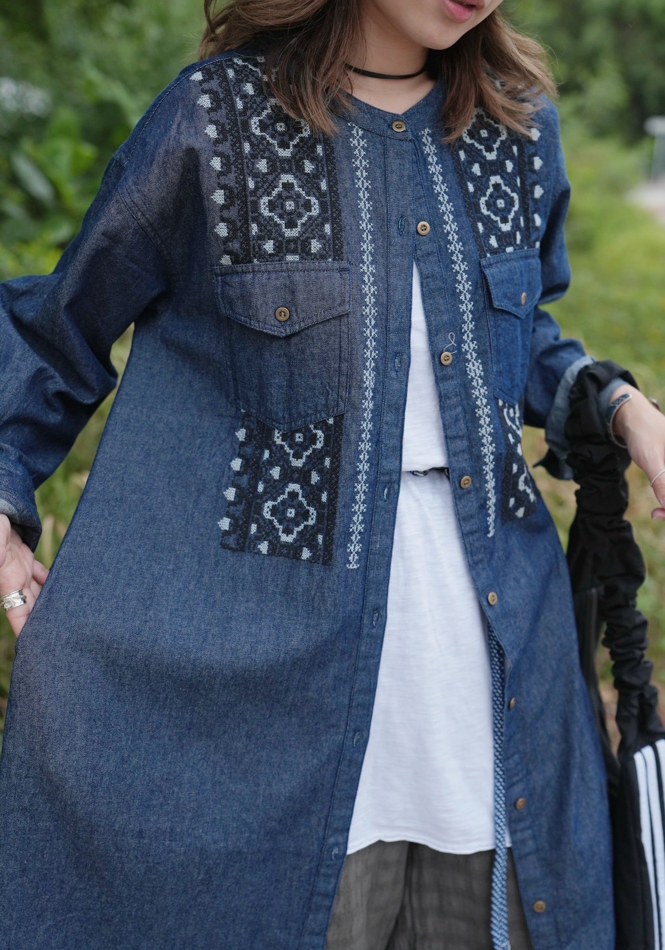 NA459 EMBROIDERED DENIM DRESS