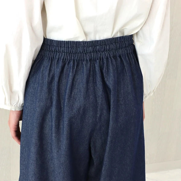NA458 EMBROIDERED DENIM PANTS