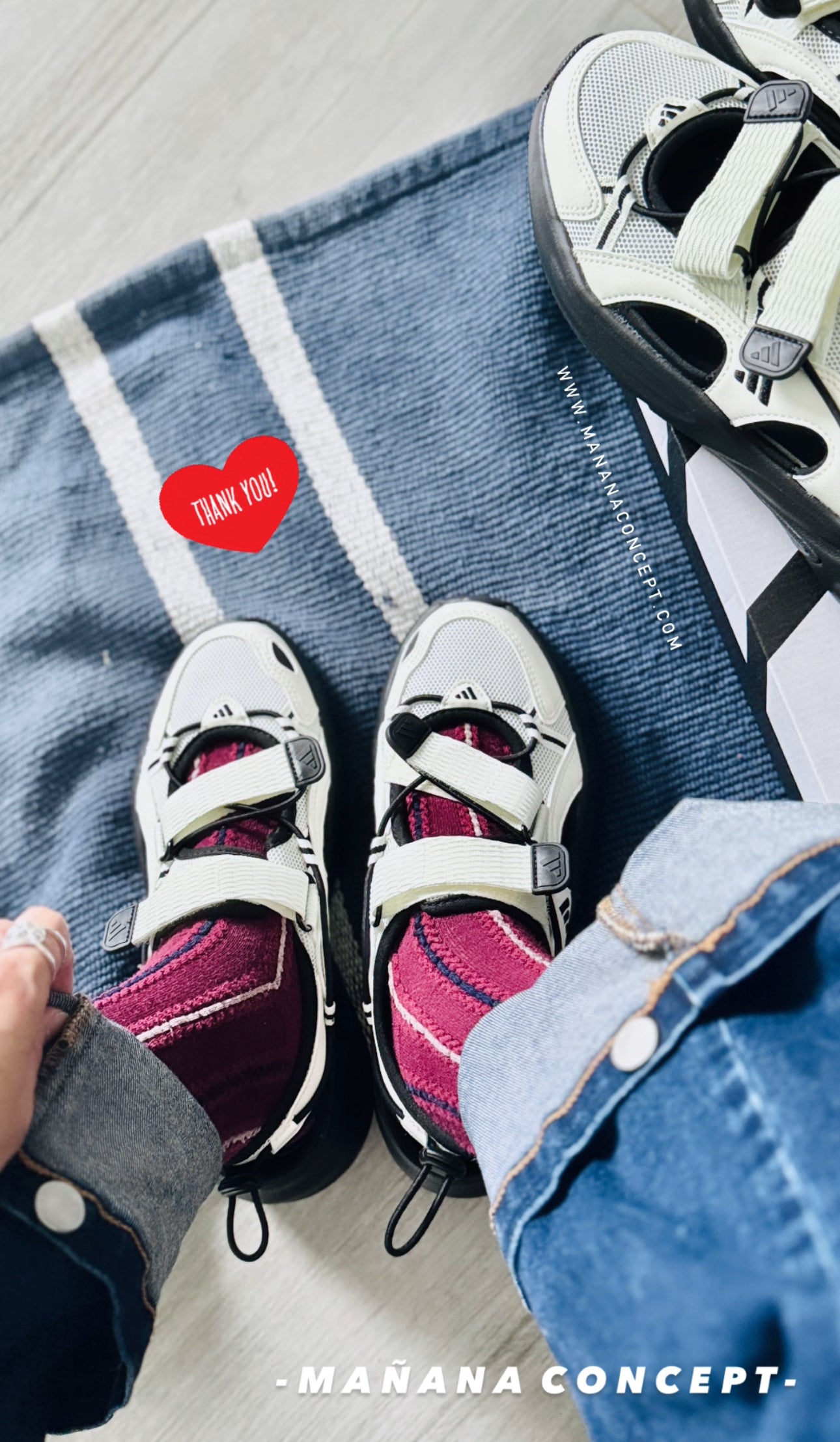 ADIDAS OZWAVE SANDALS