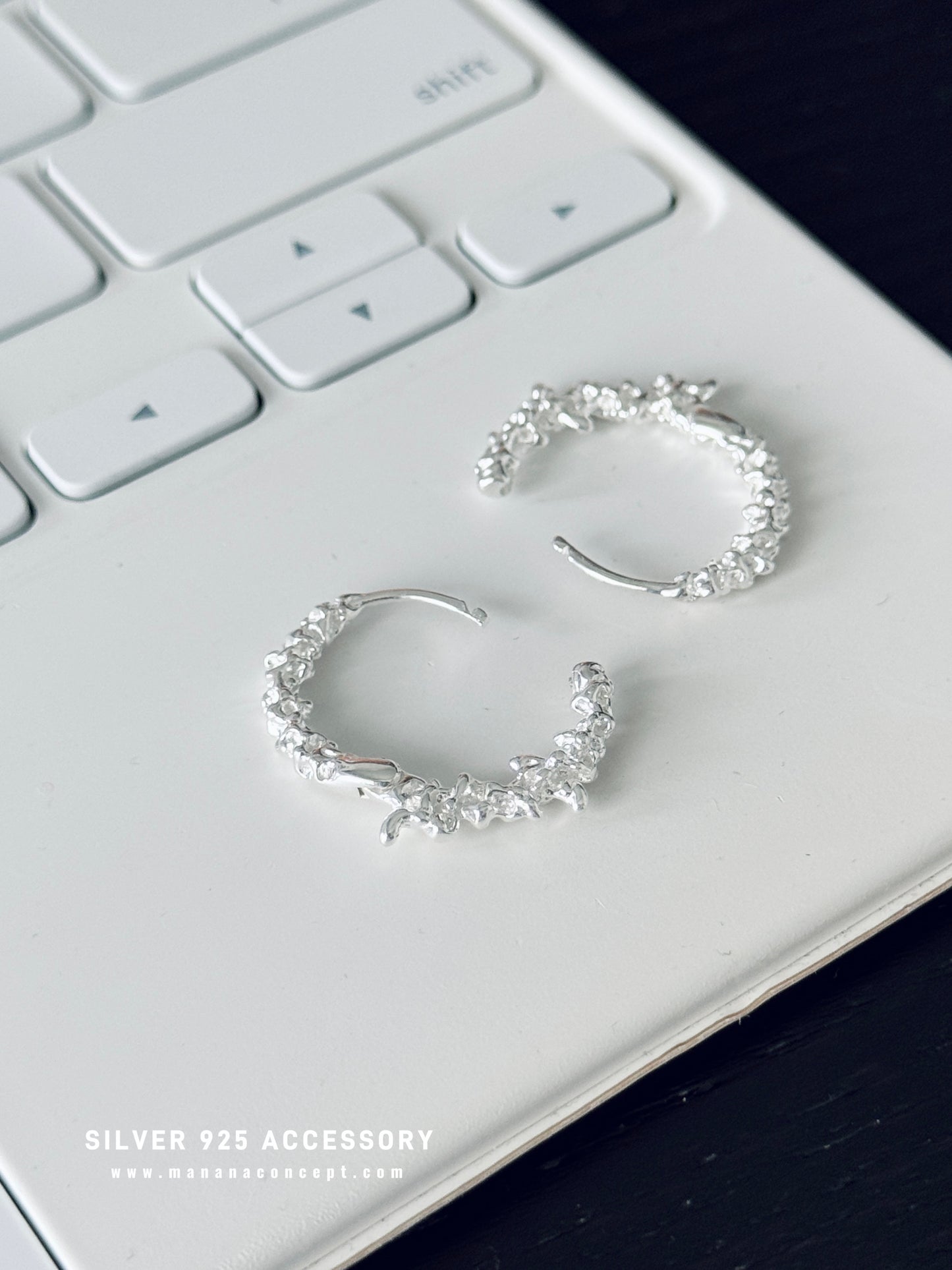 MZ774 SILVER 925 BLOSSOM HOOP EARRING