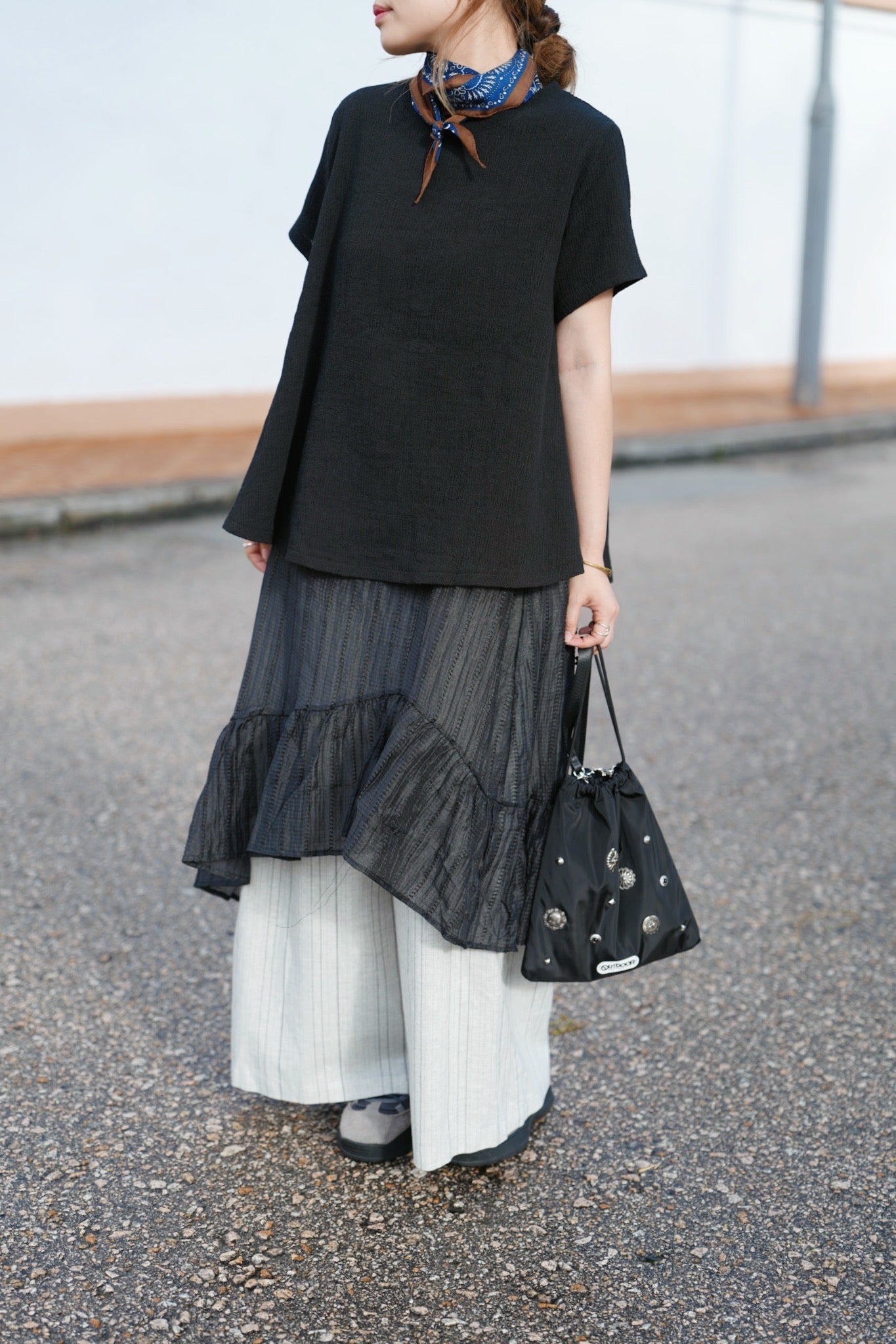 MZ781 RUFFLE CREPE TOP