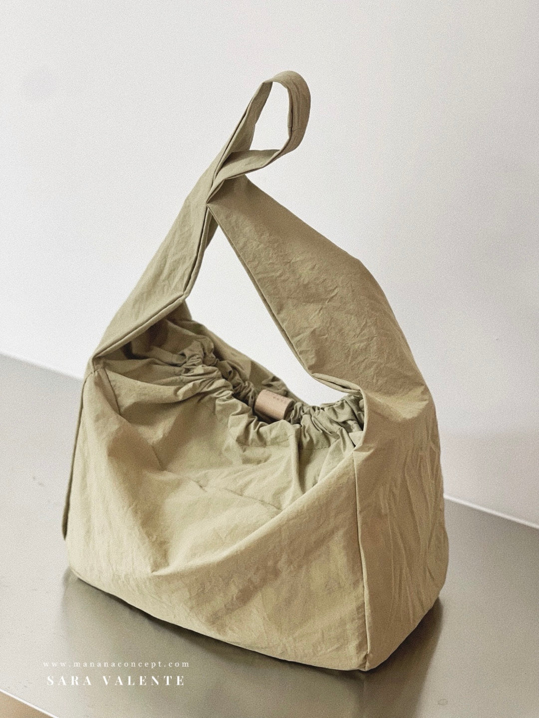 🇮🇹SARA VALENTE Hobo Bag