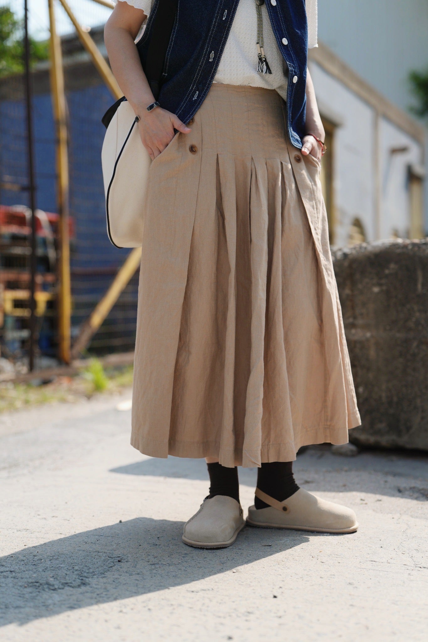 MZ641 LINEN PLEATED A-LINE SKIRT