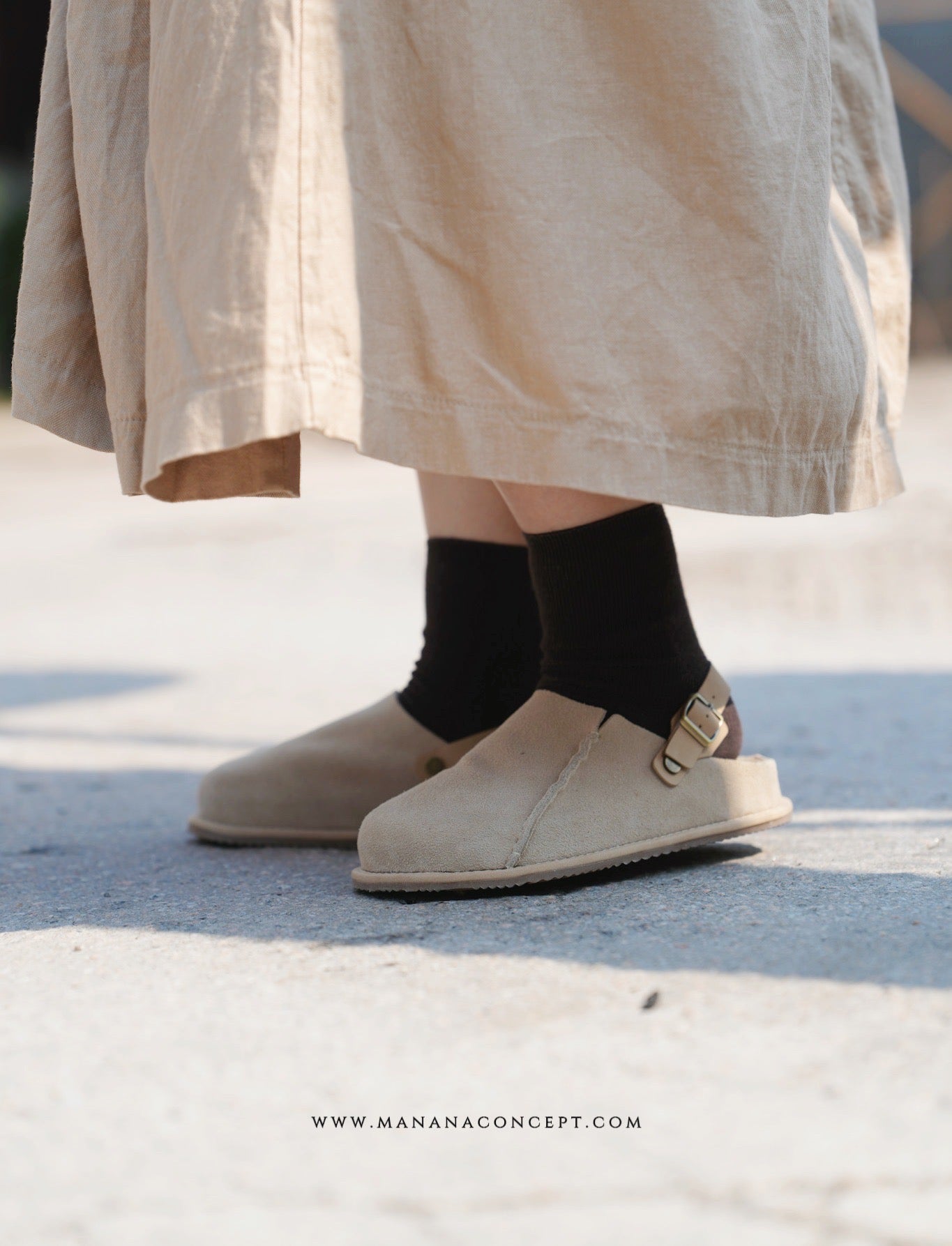 MZ628 GLOW LEATHER SUEDE SLIPPERS