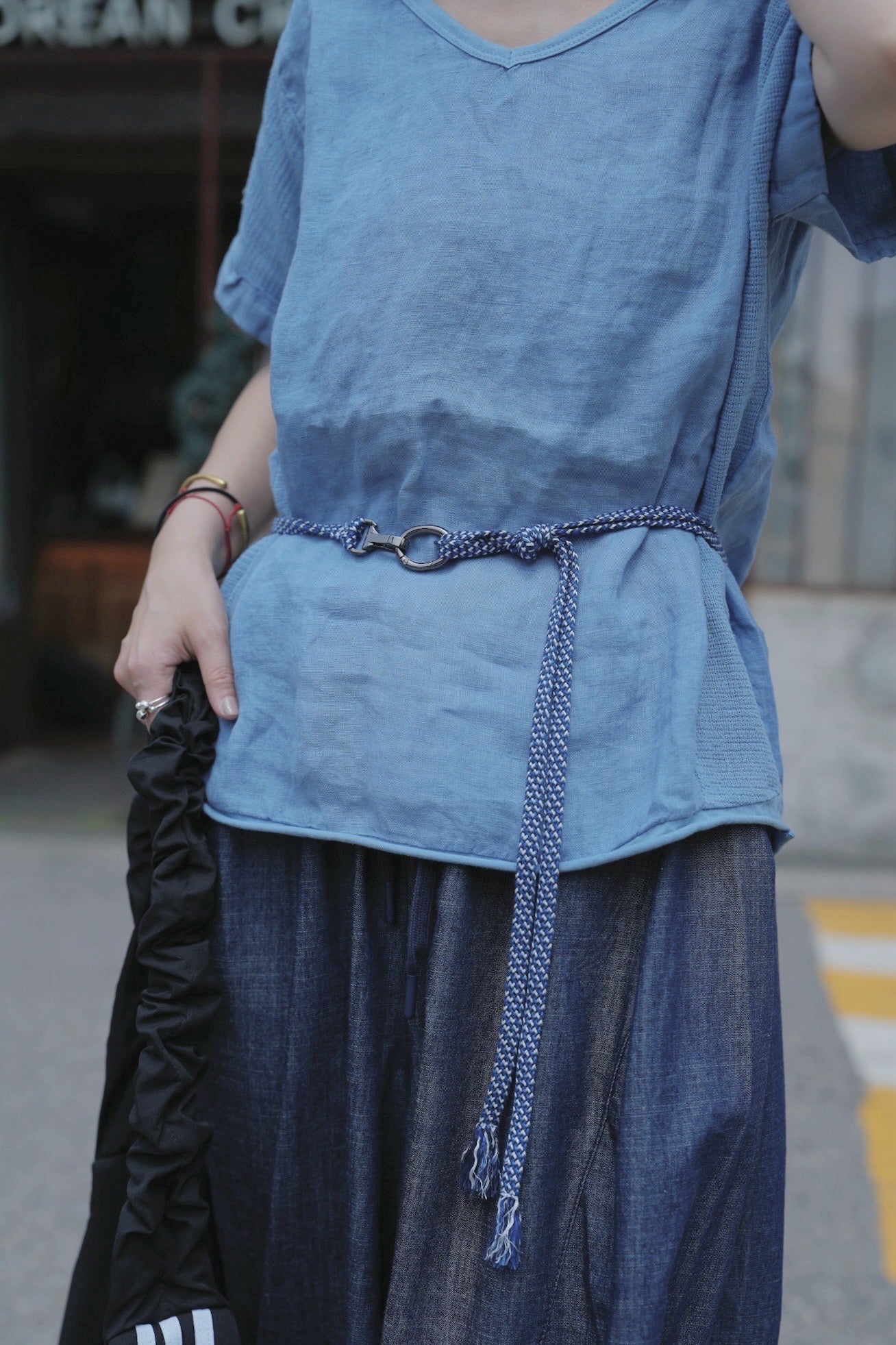 MZ780 ITALY MADE LINEN V-NECK TOP