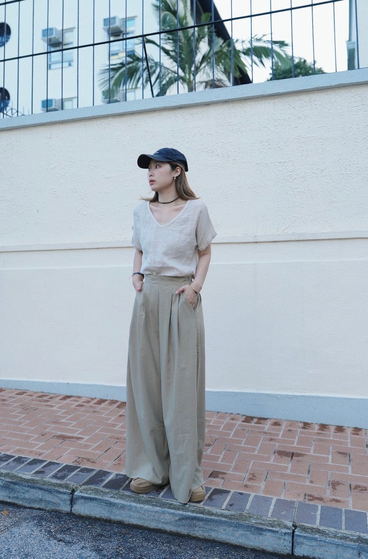 MZ780 ITALY MADE LINEN V-NECK TOP