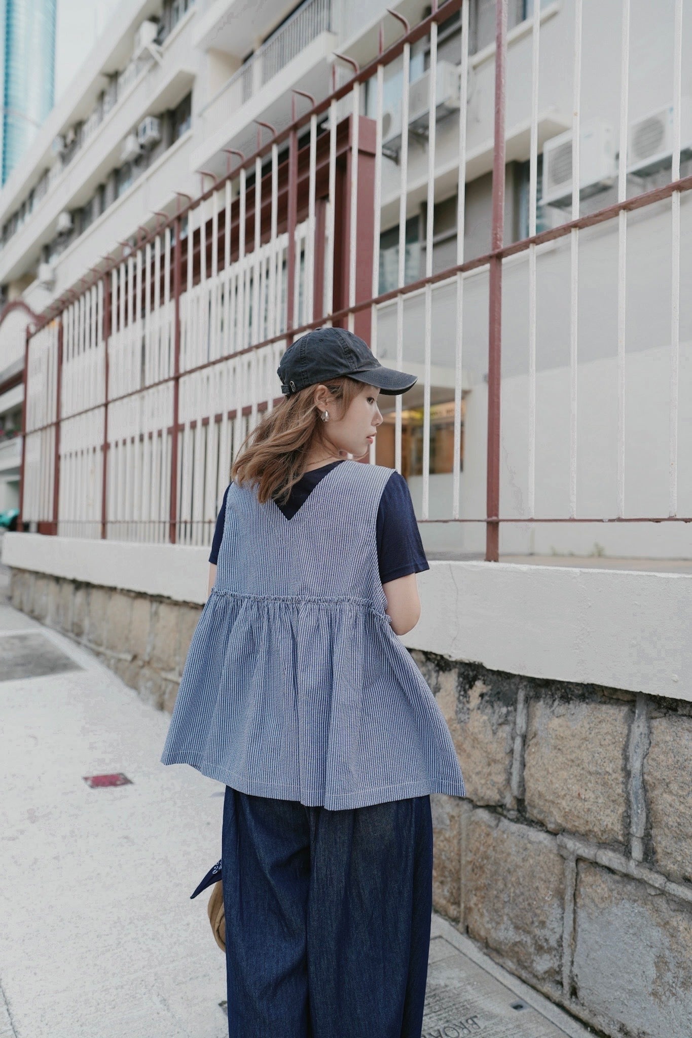 CA901 CRINKLE STRIPED VEST