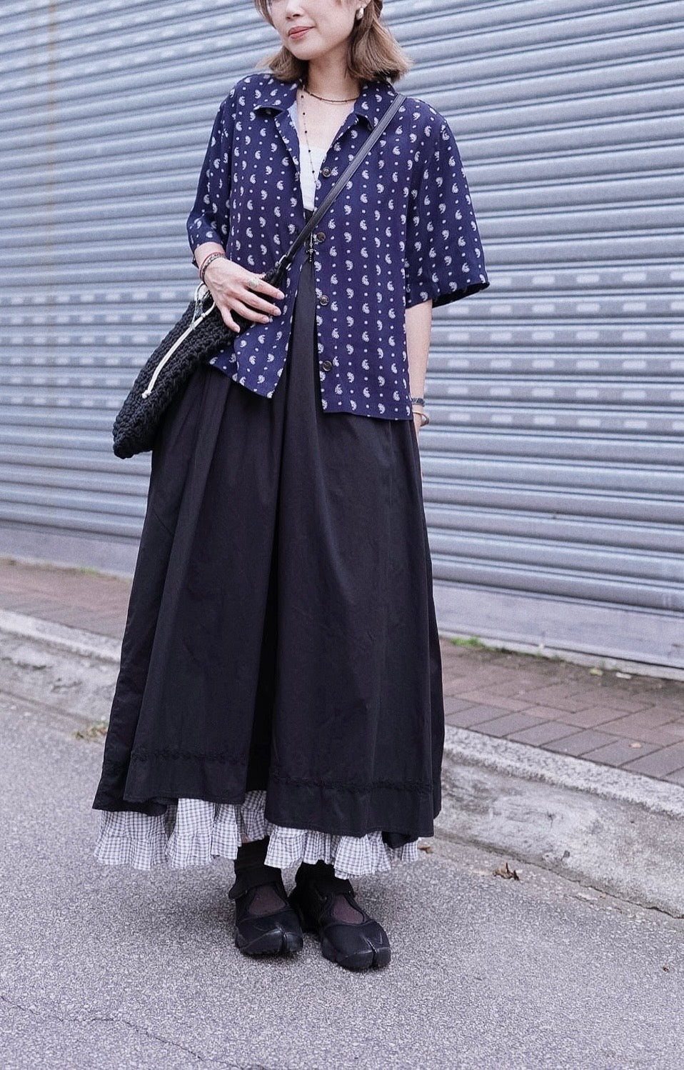 MB026 BREEZY TOUCH PAISLEY SHIRT