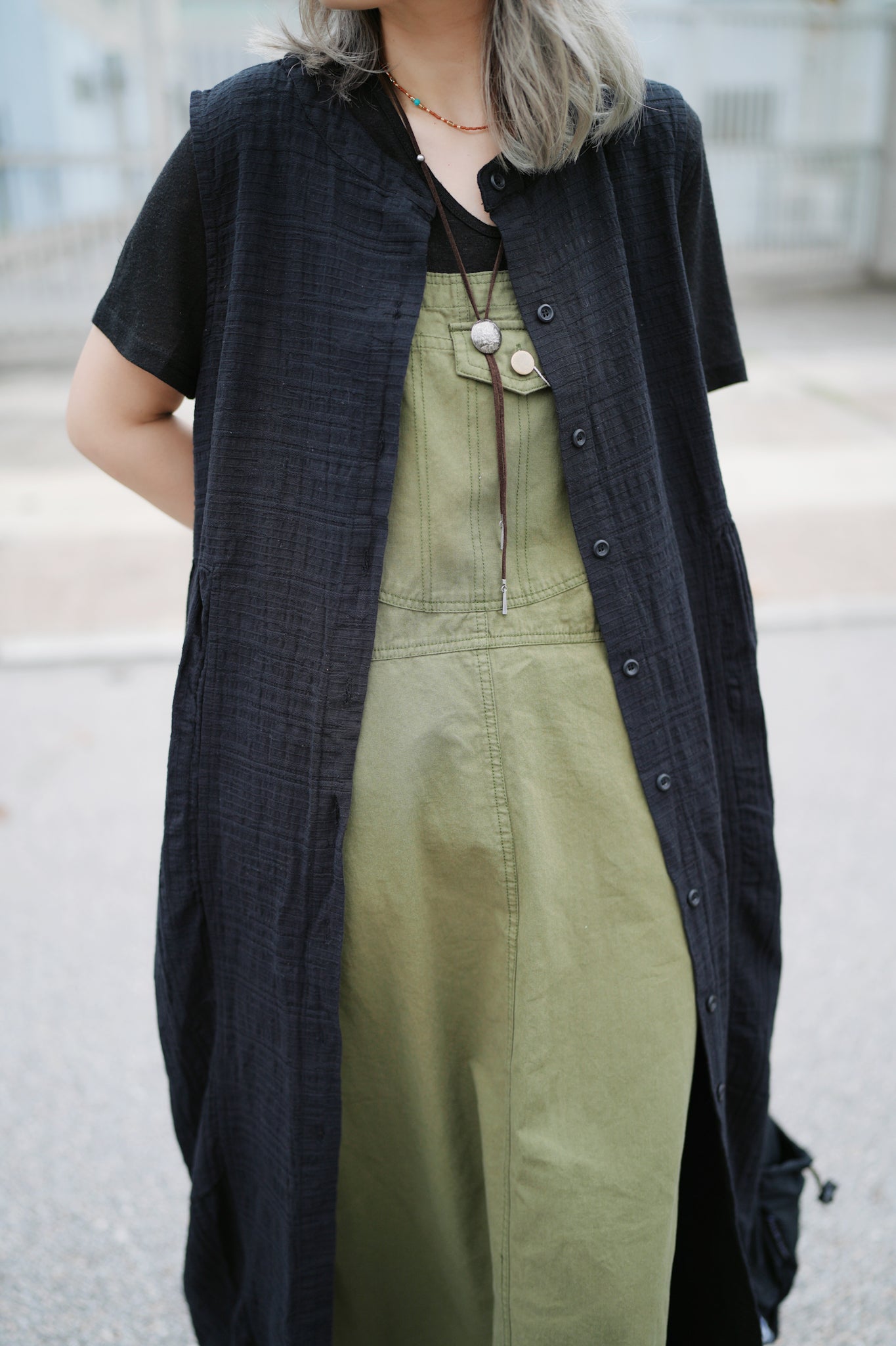 MZ342 Linen V-Neck Tee 【 買 2 件 減 $ 2 0 】