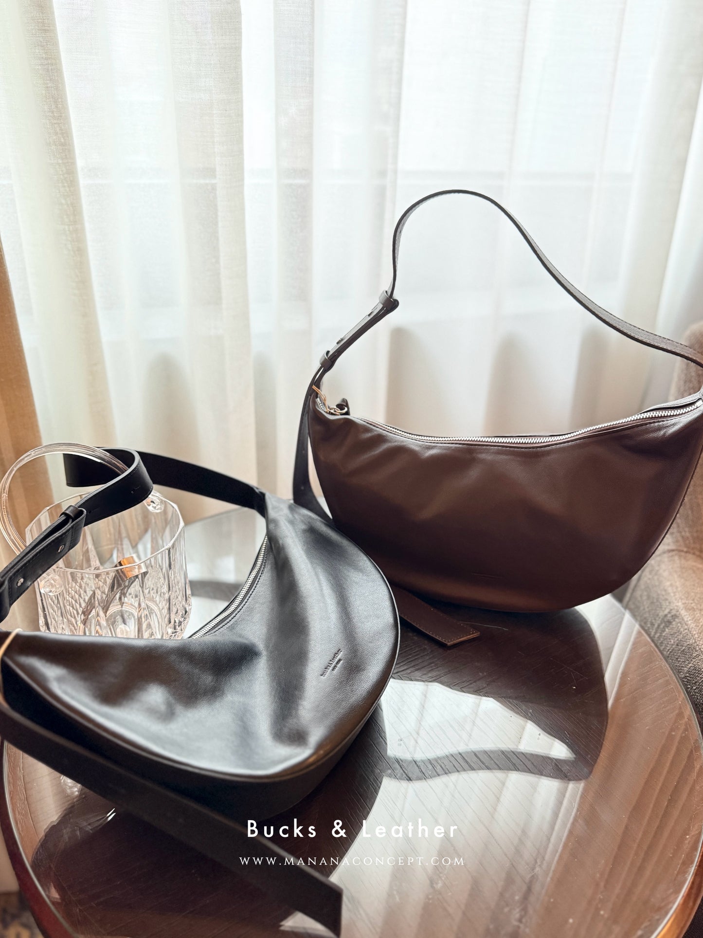 MZ711 BUCKS & LEATHER 半月袋
