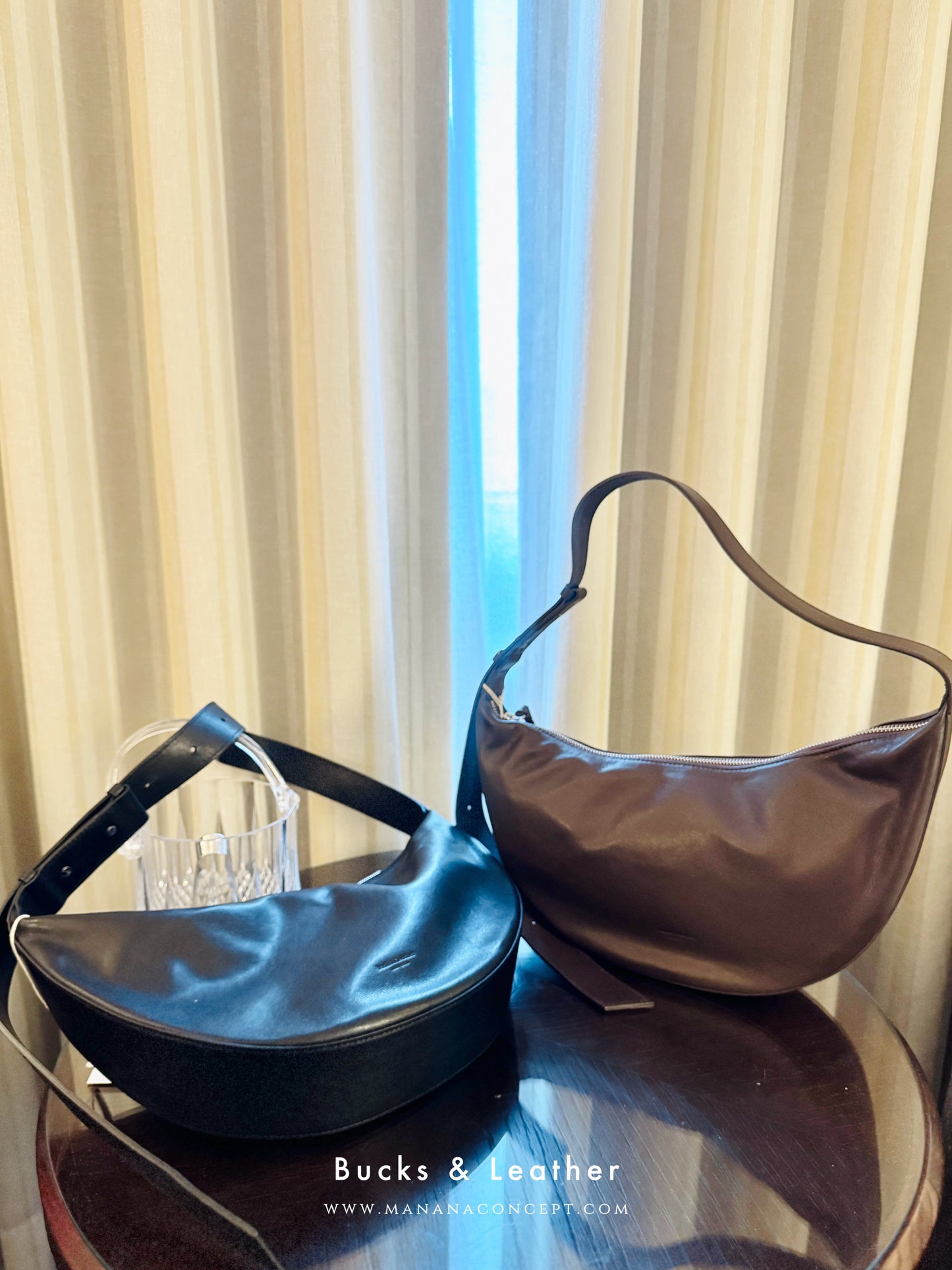 MZ711 BUCKS & LEATHER 半月袋