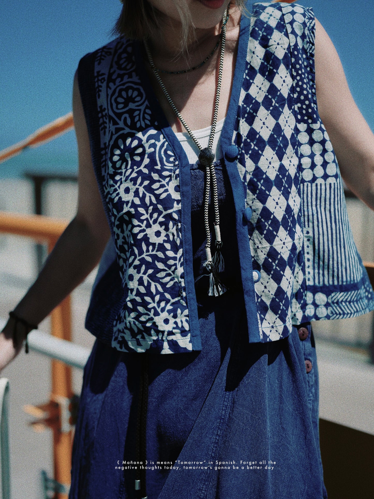 NA408 INDIGO PATCHWORK VEST