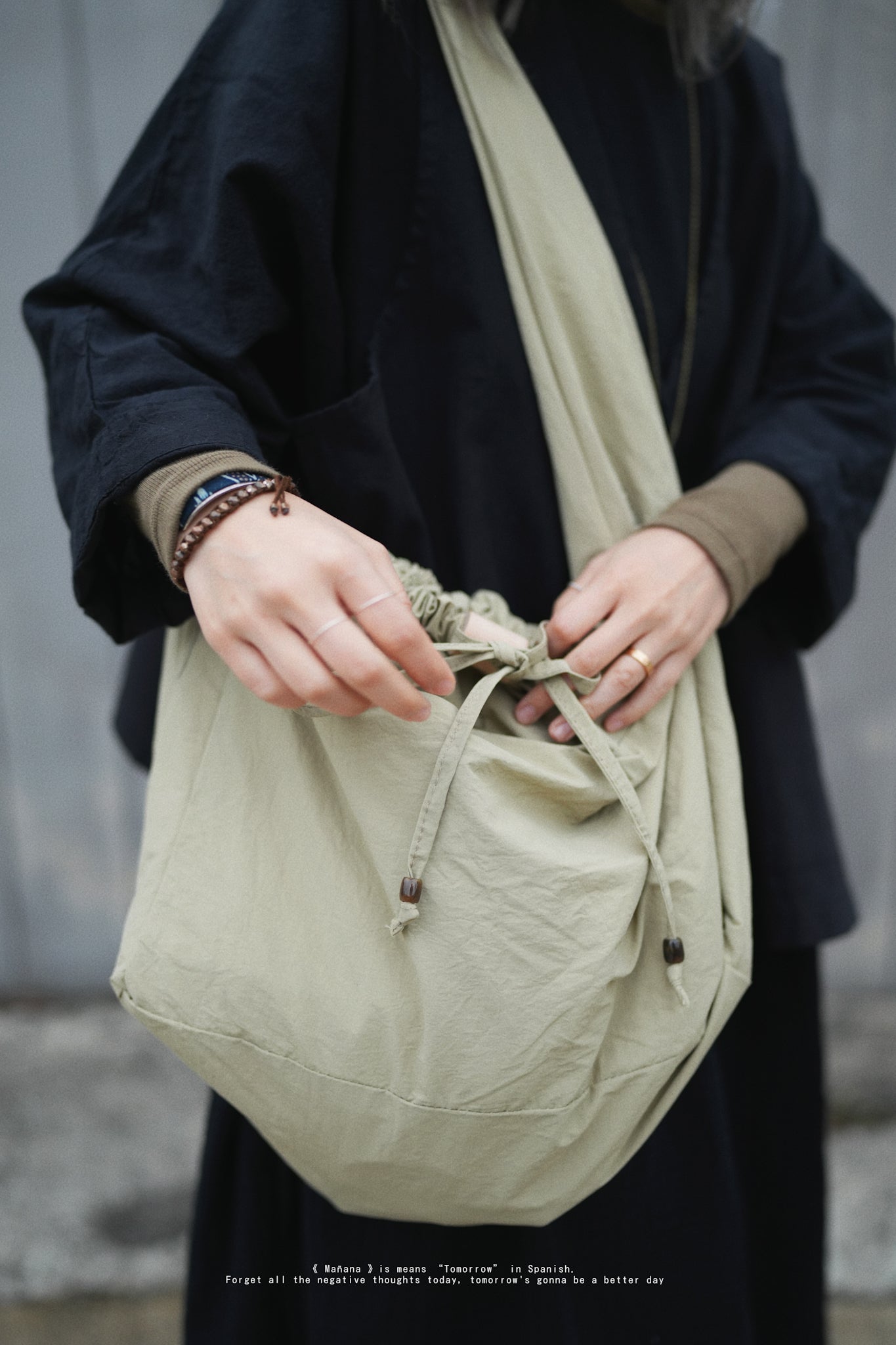 🇮🇹SARA VALENTE Hobo Bag