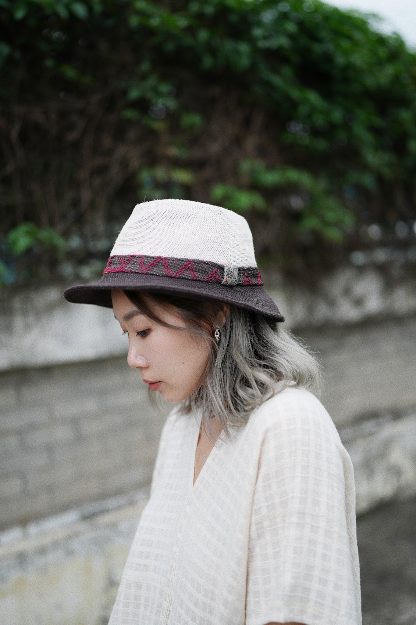 MZ320 Daisy Contrasted Linen Hat