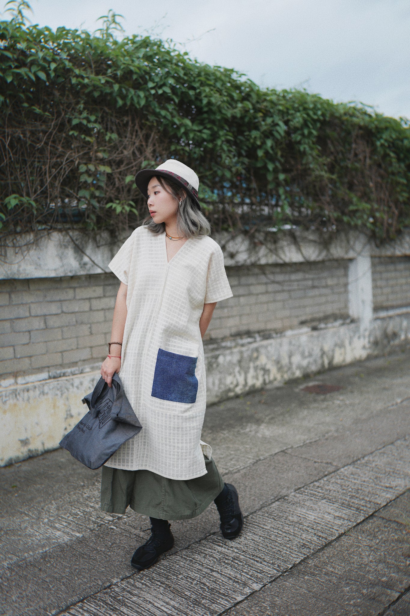 MZ320 Daisy Contrasted Linen Hat