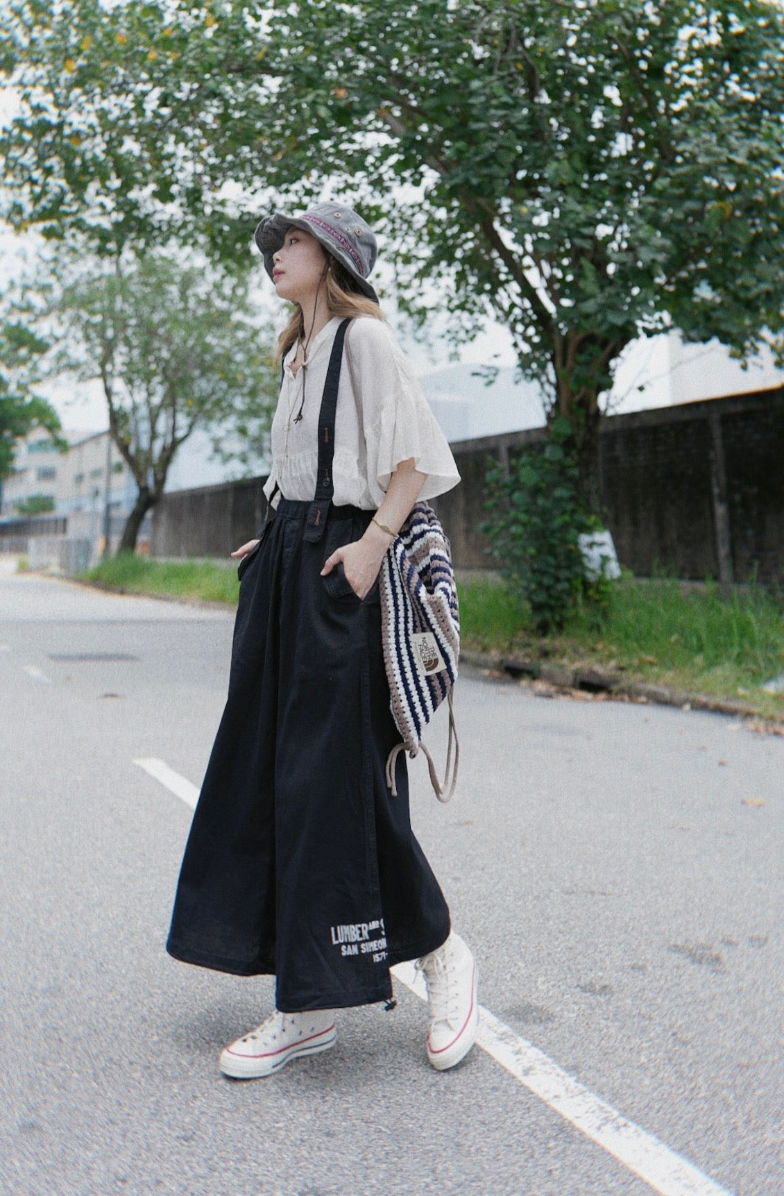 NA451 PONCHO TUNIC