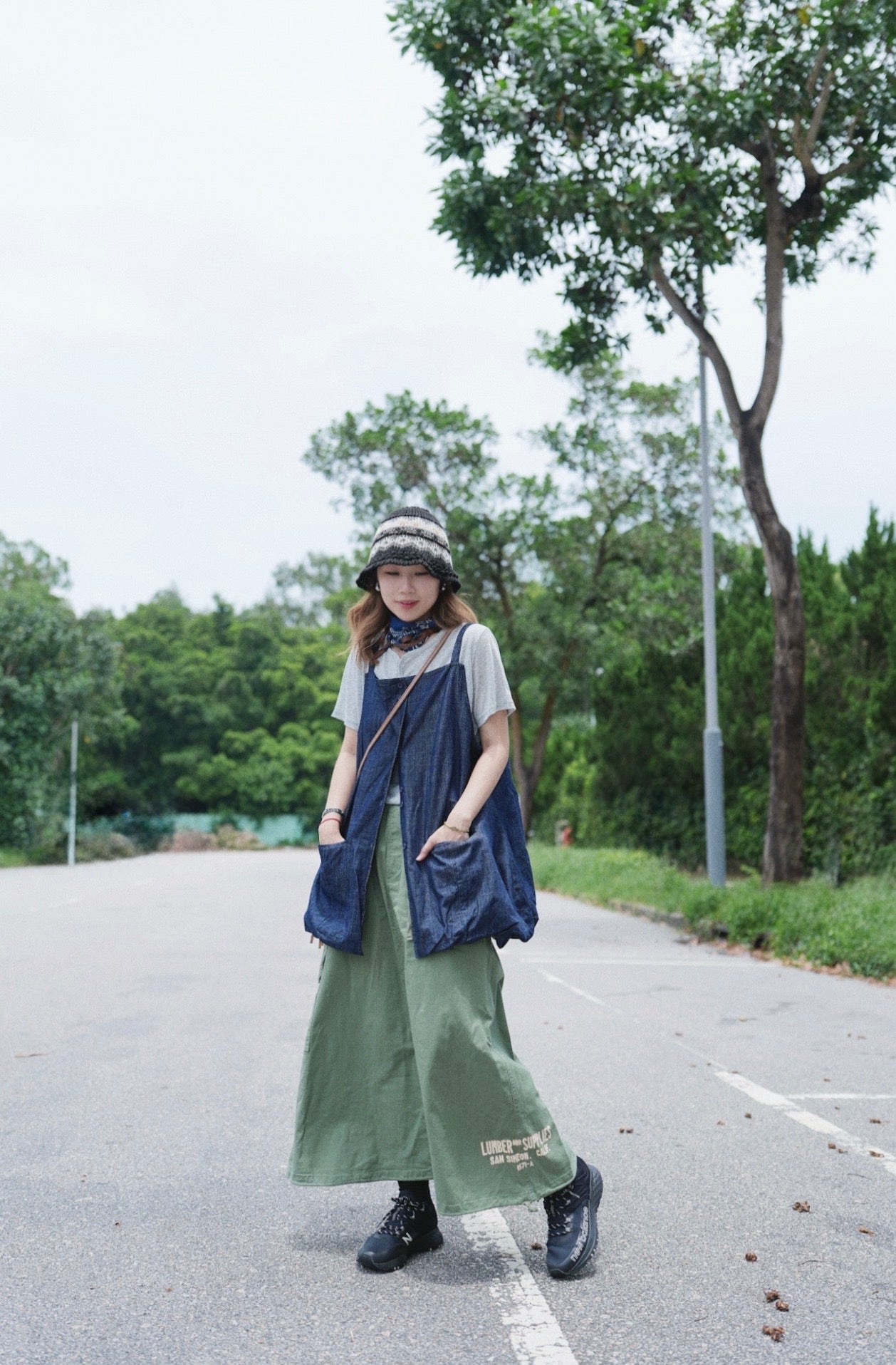 MZ796 DENIM TOP WITH BUBBLE HEM