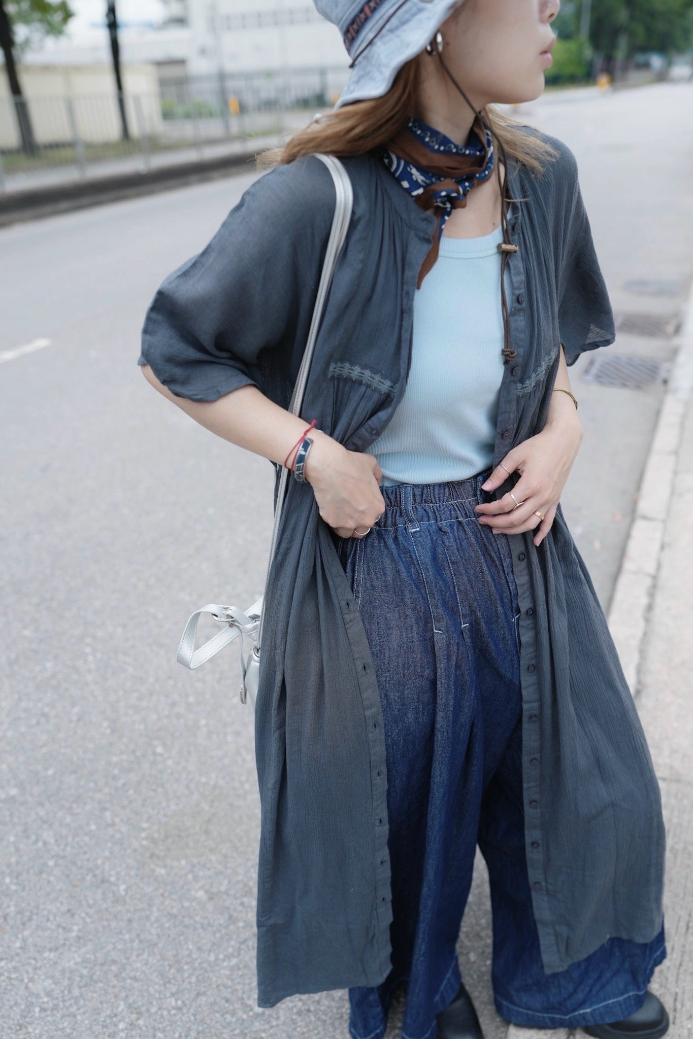 NA447 EMBROIDERED CRINKLE SHIRT DRESS