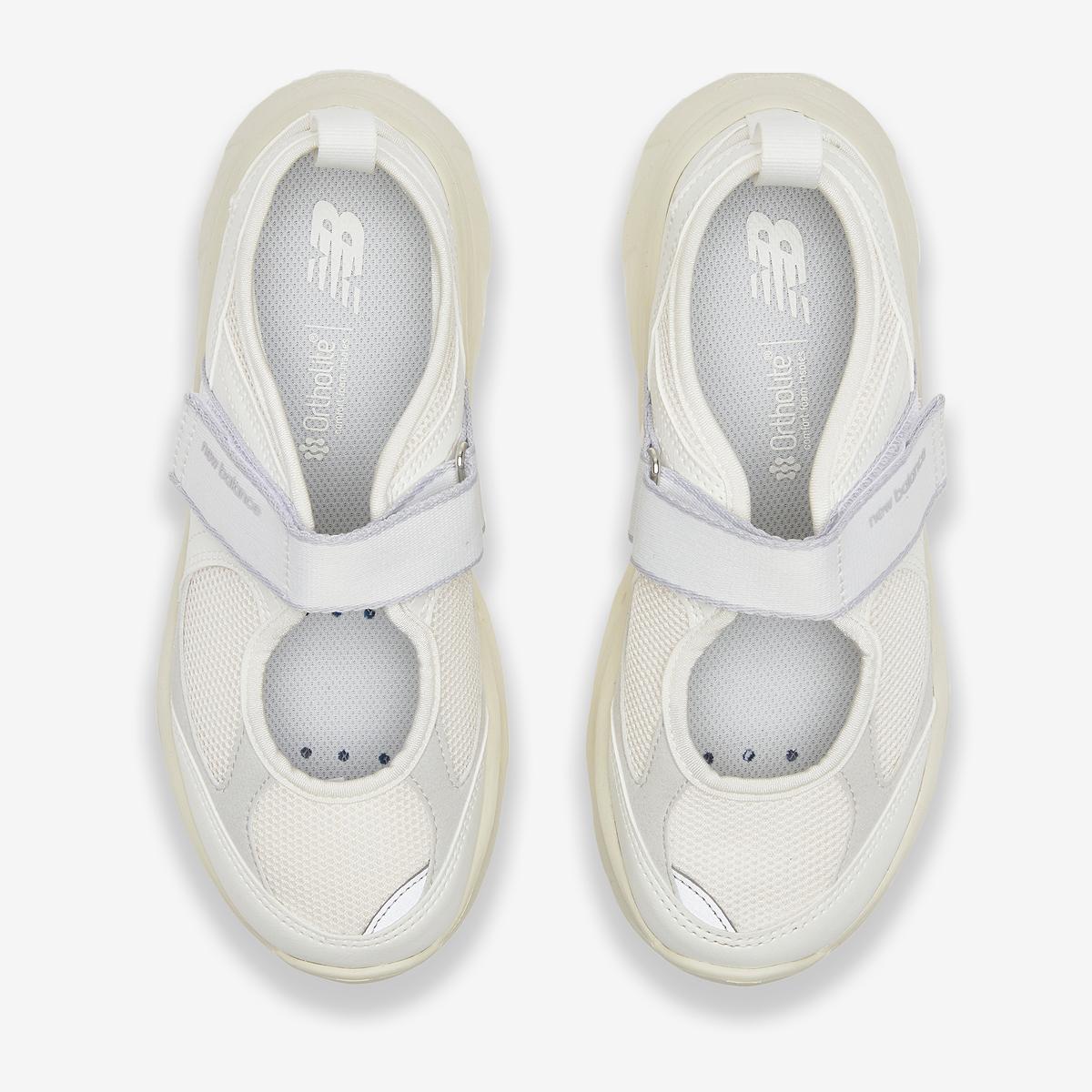 韓國限定 🇰🇷NEW BALANCE - Breeze