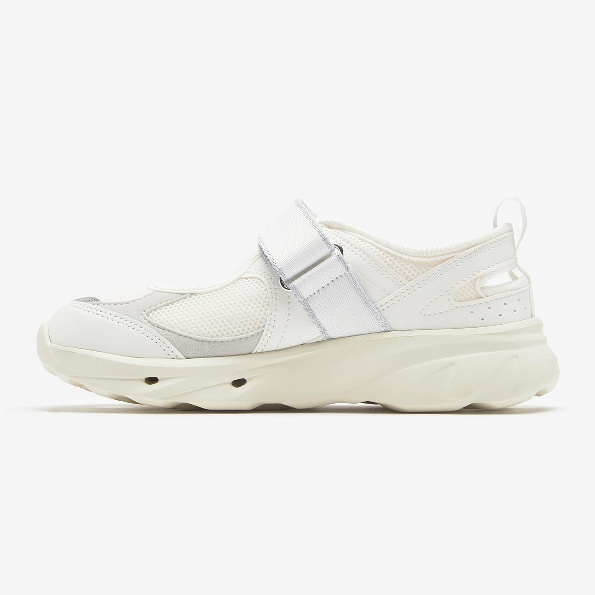 韓國限定 🇰🇷NEW BALANCE - Breeze
