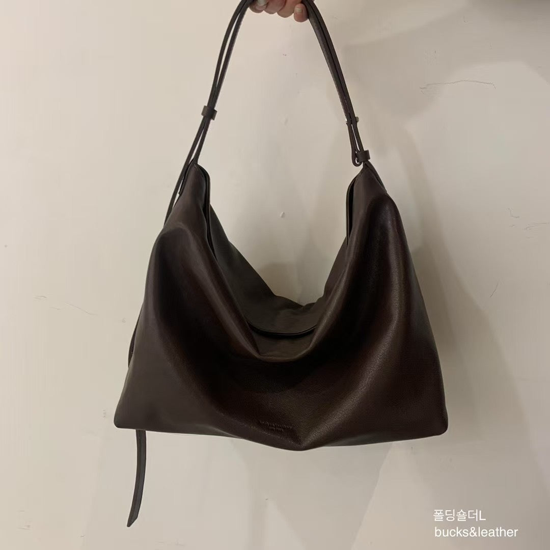 MZ712 BUCKS & LEATHER HOBO BAG