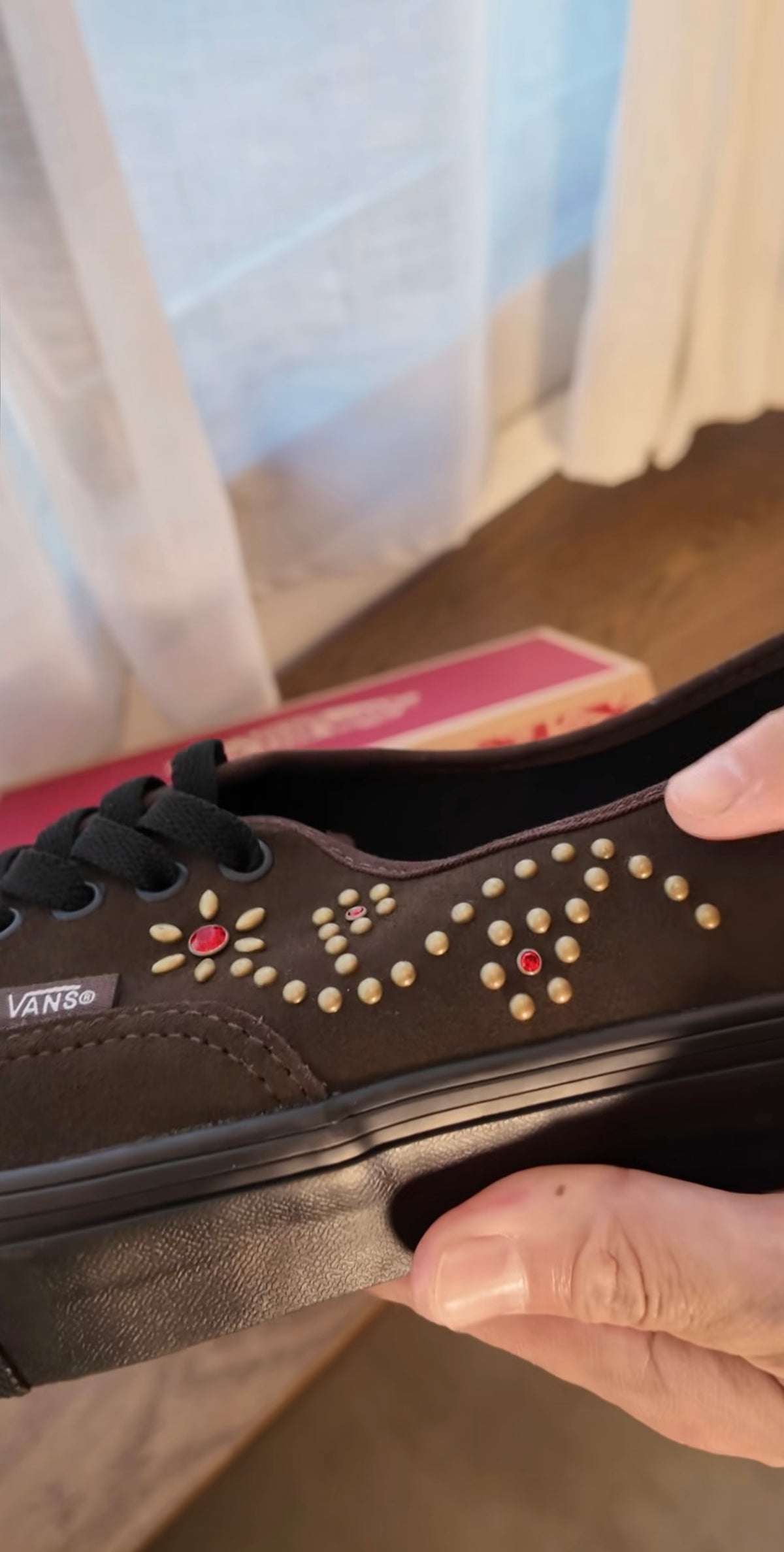 VANS - AUTHENTIC FLORAL STUDS