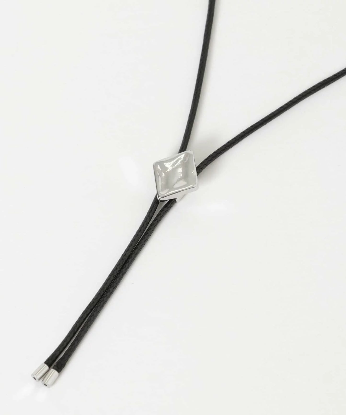 NA457 LOOP TIE NECKLACE