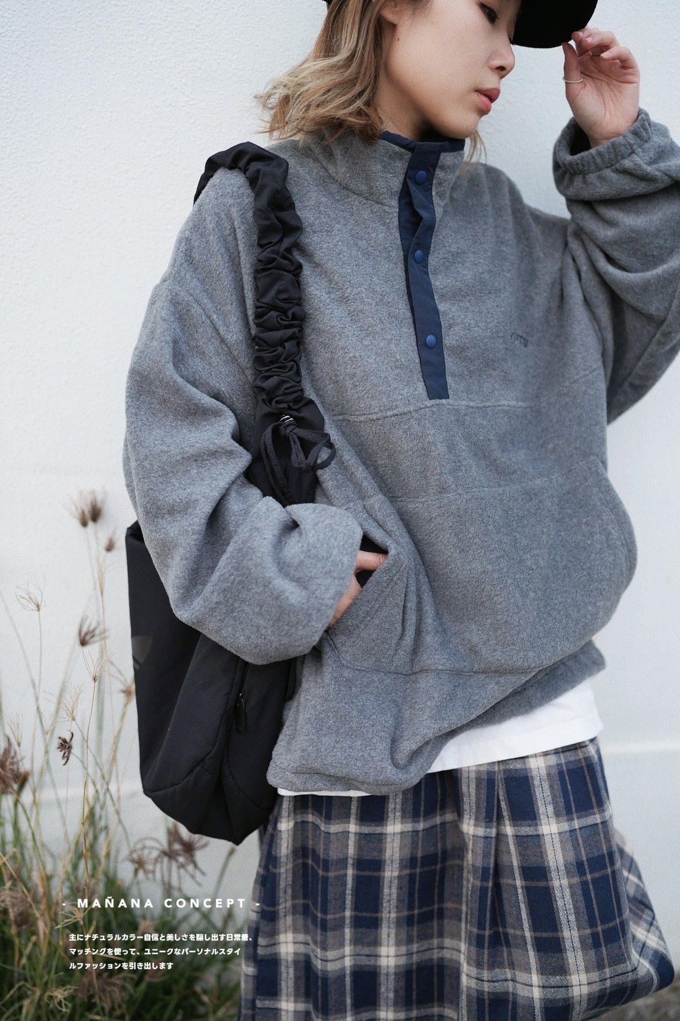 MZ585 CONTRASTED FLEECE PULLOVER