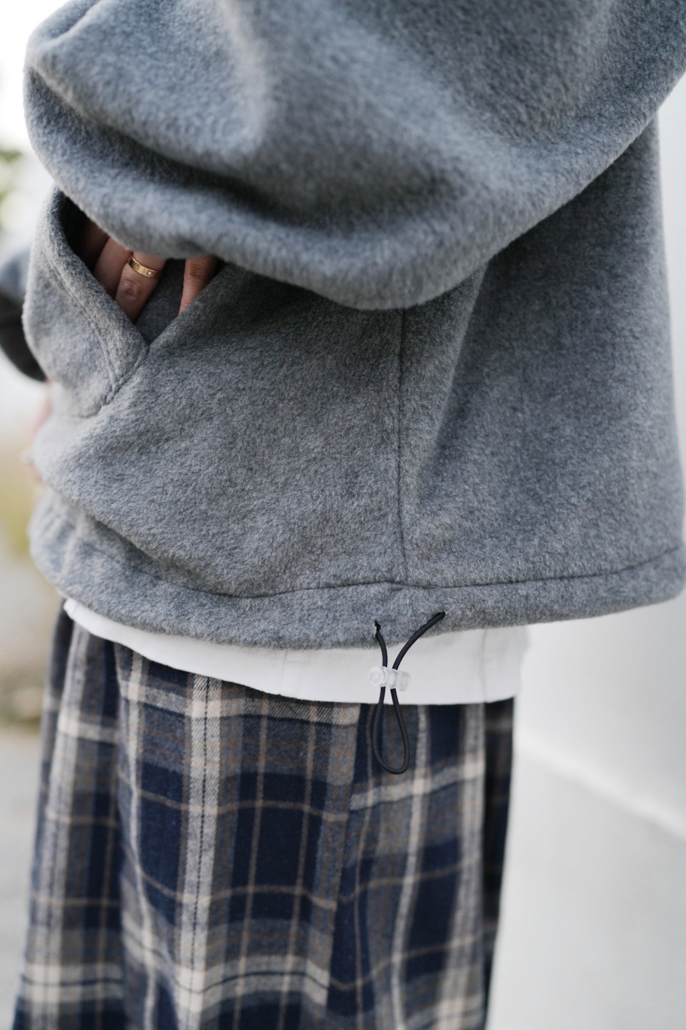 MZ585 CONTRASTED FLEECE PULLOVER