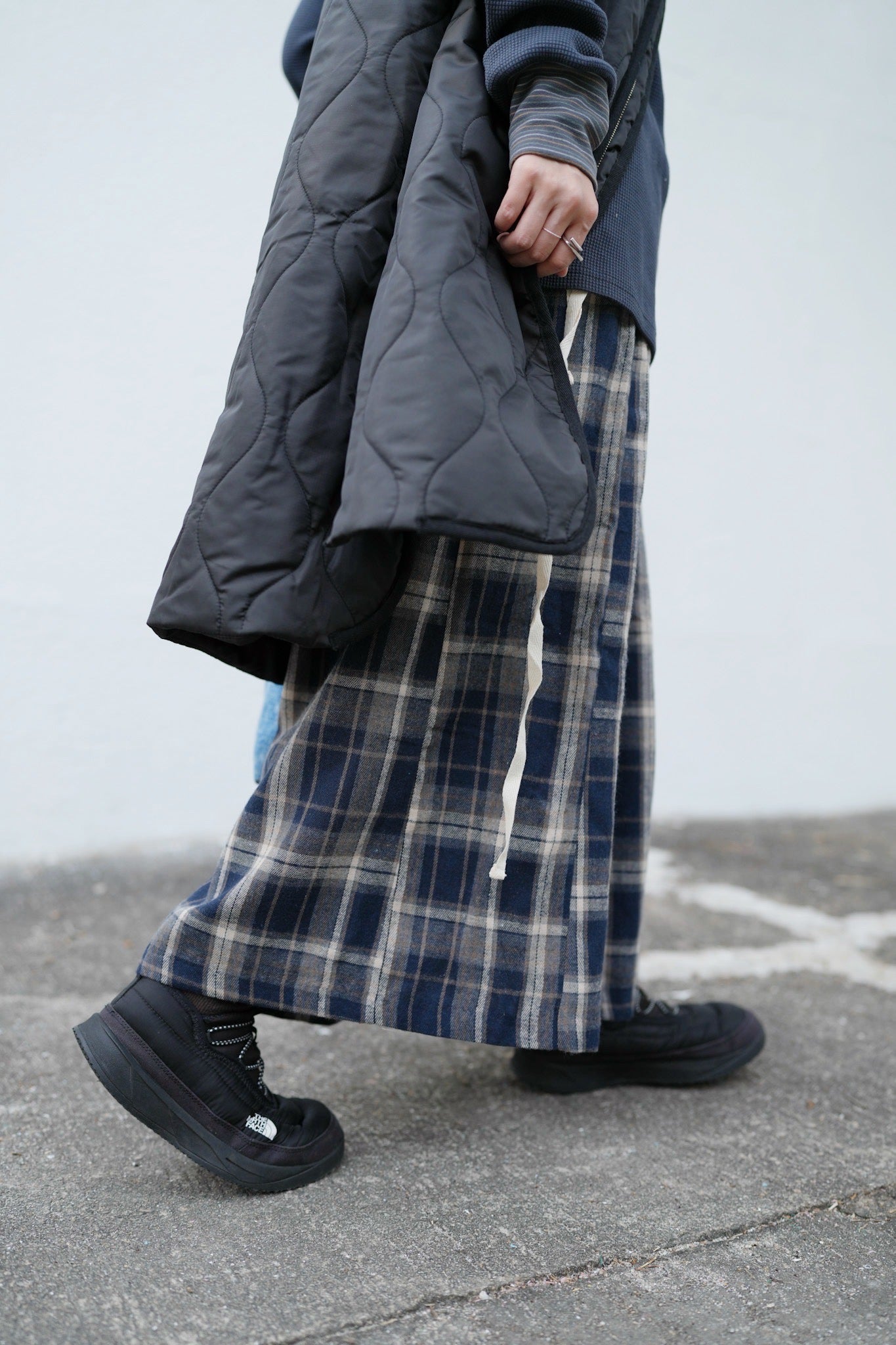 MZ586 PLAID FLANNEL SKIRT