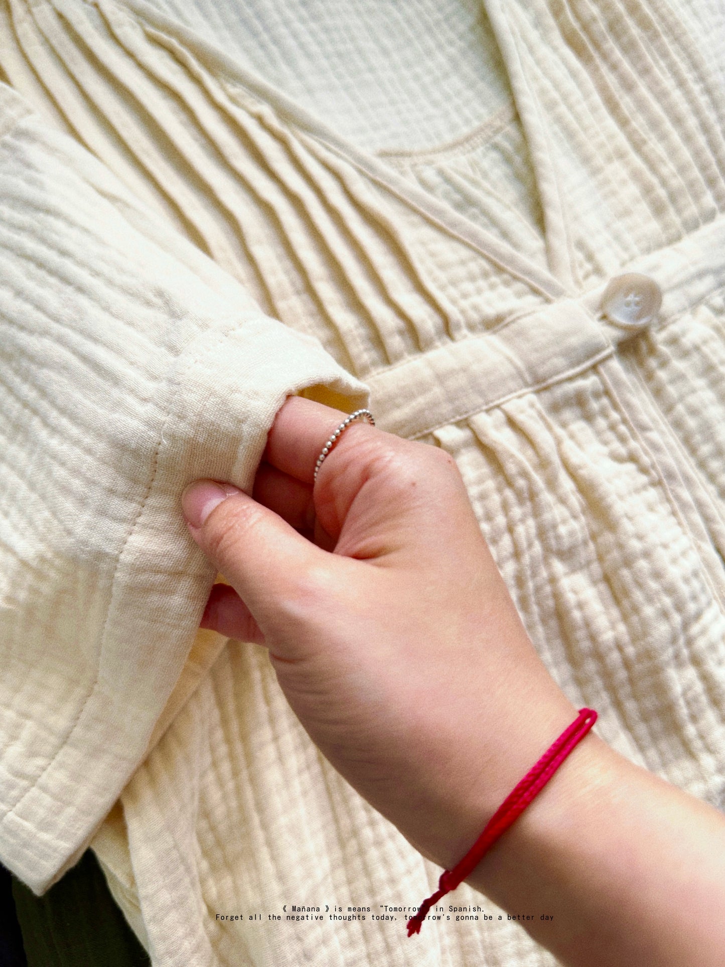 MZ299 Pintuck Gauze Outer