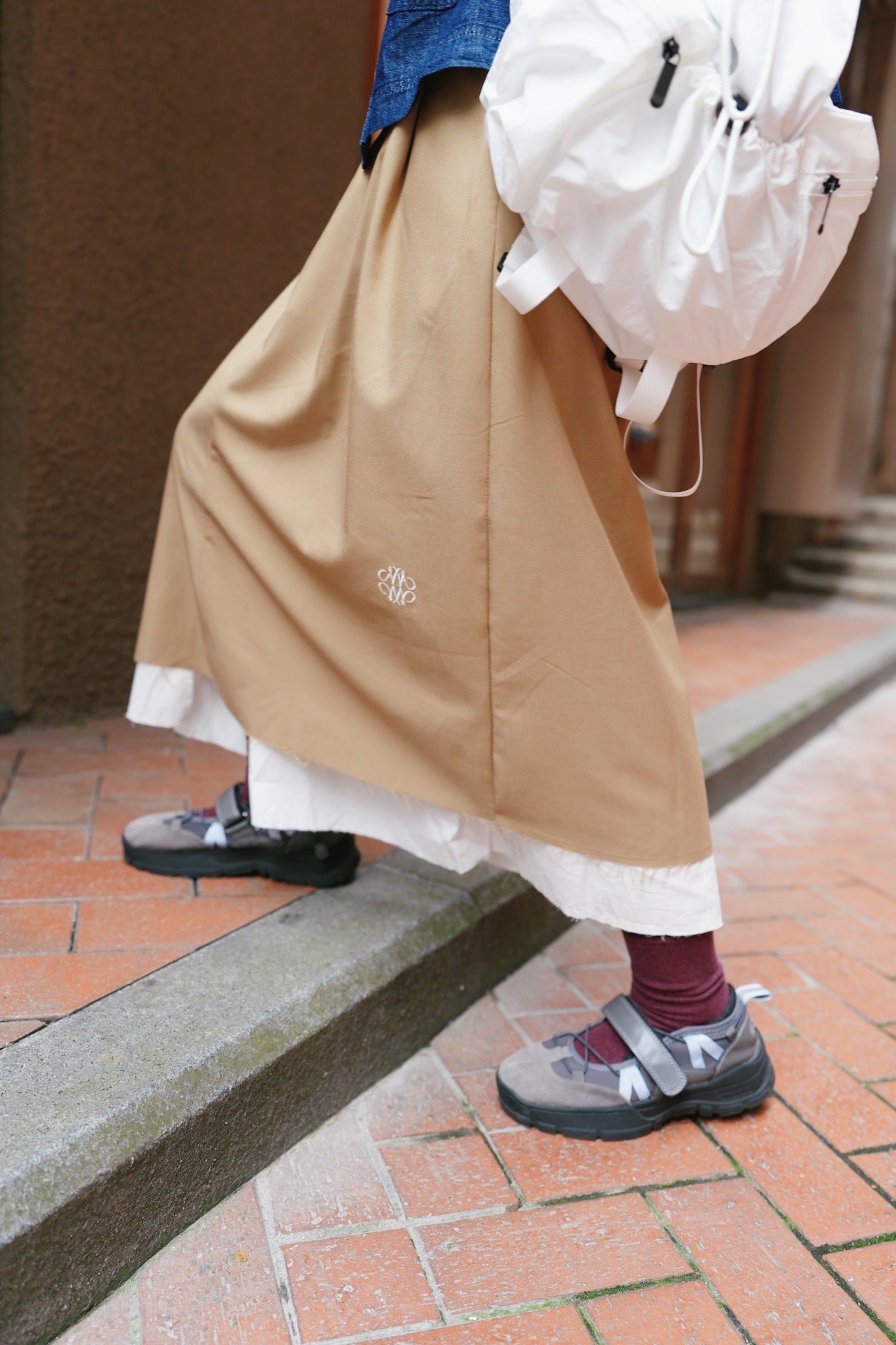 MZ730 NICK NICOLE PINTUCK LAYERED LONG SKIRT