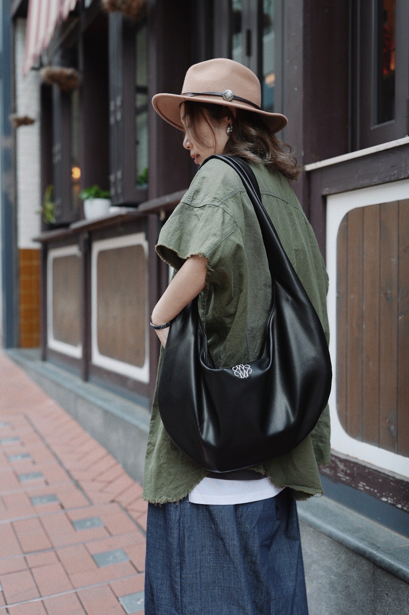 MZ725 NICK NICOLE SHOULDER KNOT BAG