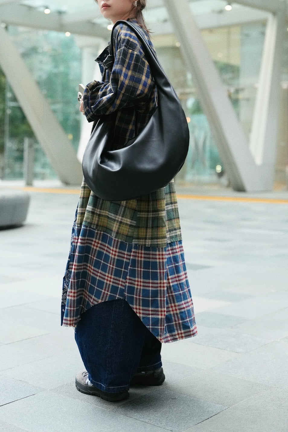 MZ725 NICK NICOLE SHOULDER KNOT BAG