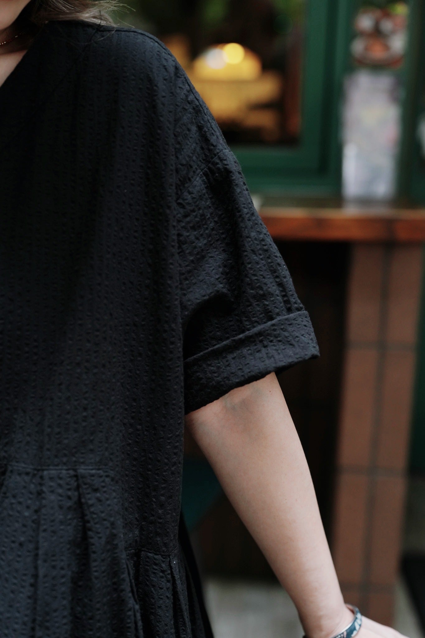 CA689 HITOMI V-NECK SEERSUCKER DRESS